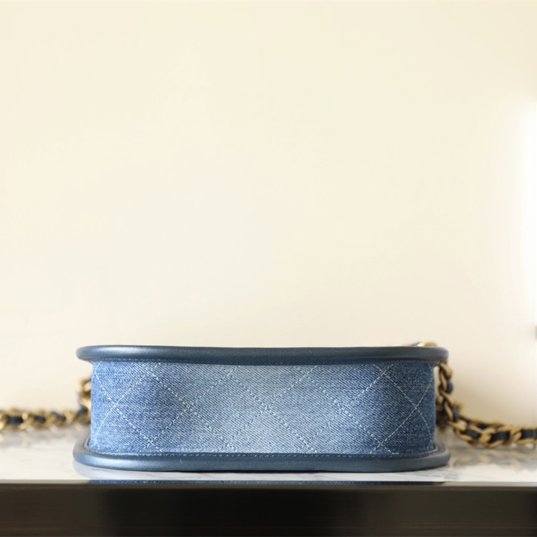 Chanel 香奈兒 Leather Goods