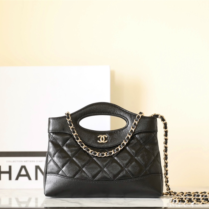 Chanel 香奈兒 Leather Goods