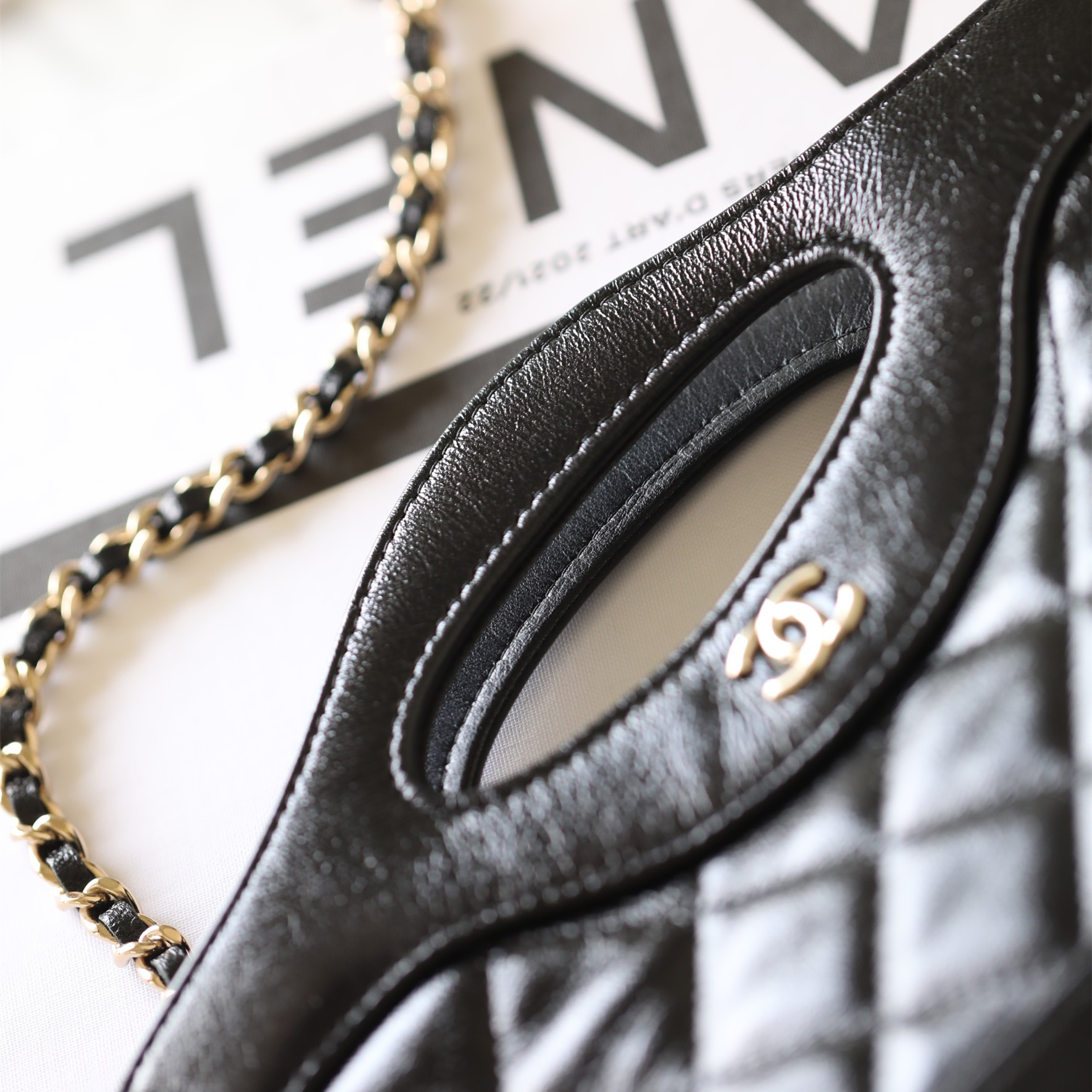 Chanel 香奈兒 Leather Goods