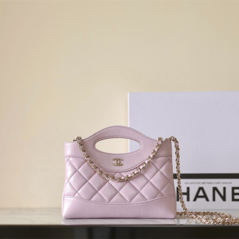 Chanel 香奈兒 Leather Goods
