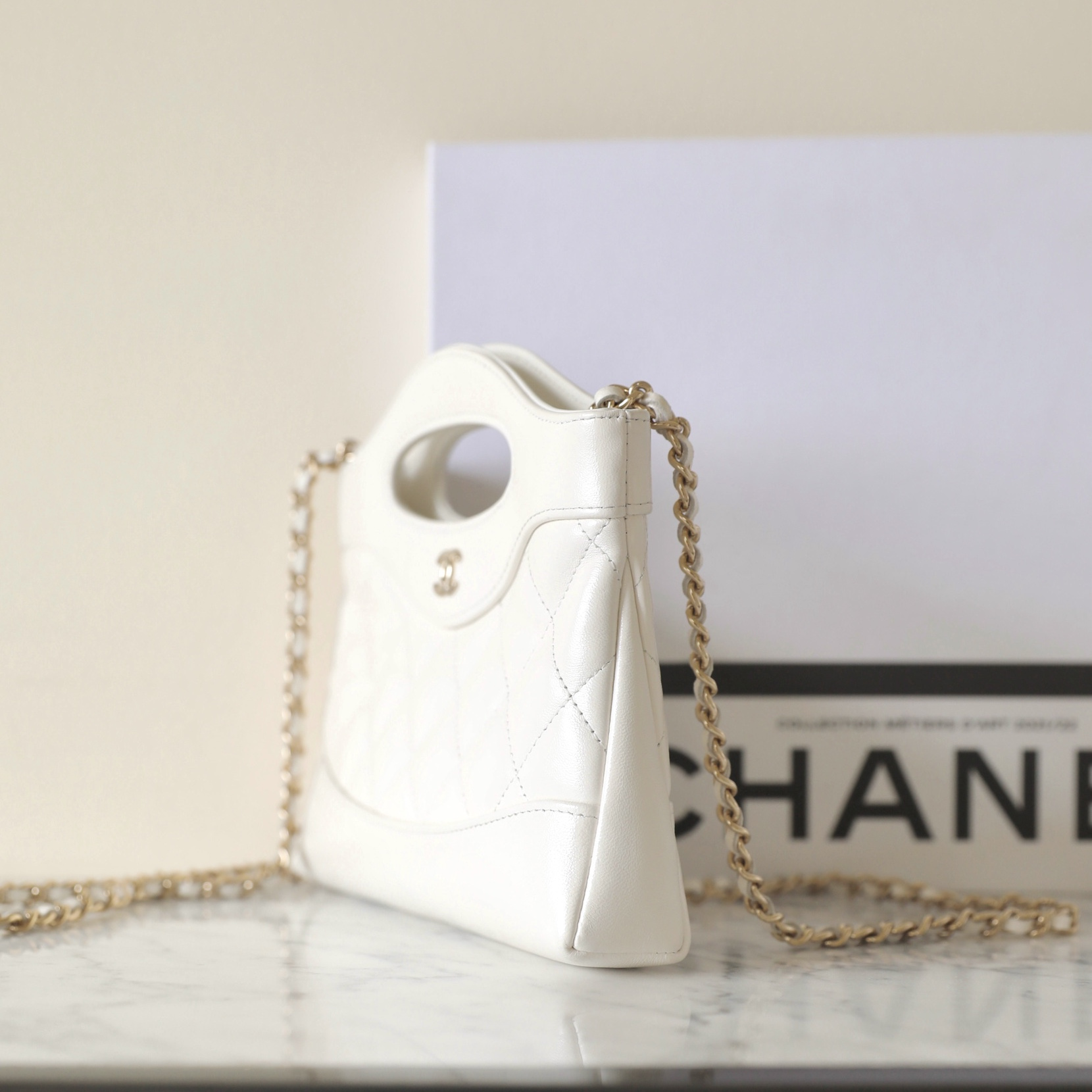 Chanel 香奈兒 Leather Goods