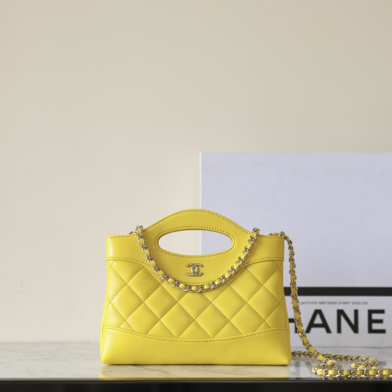 Chanel 香奈兒 Leather Goods