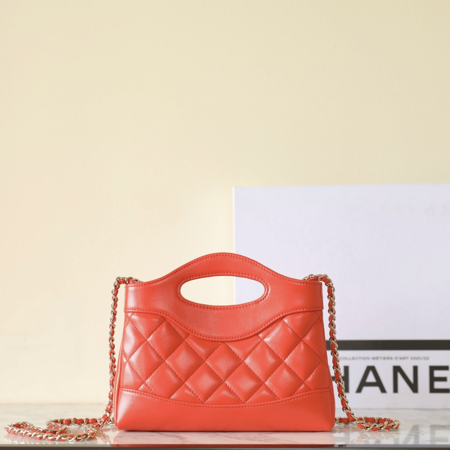 Chanel 香奈兒 Leather Goods