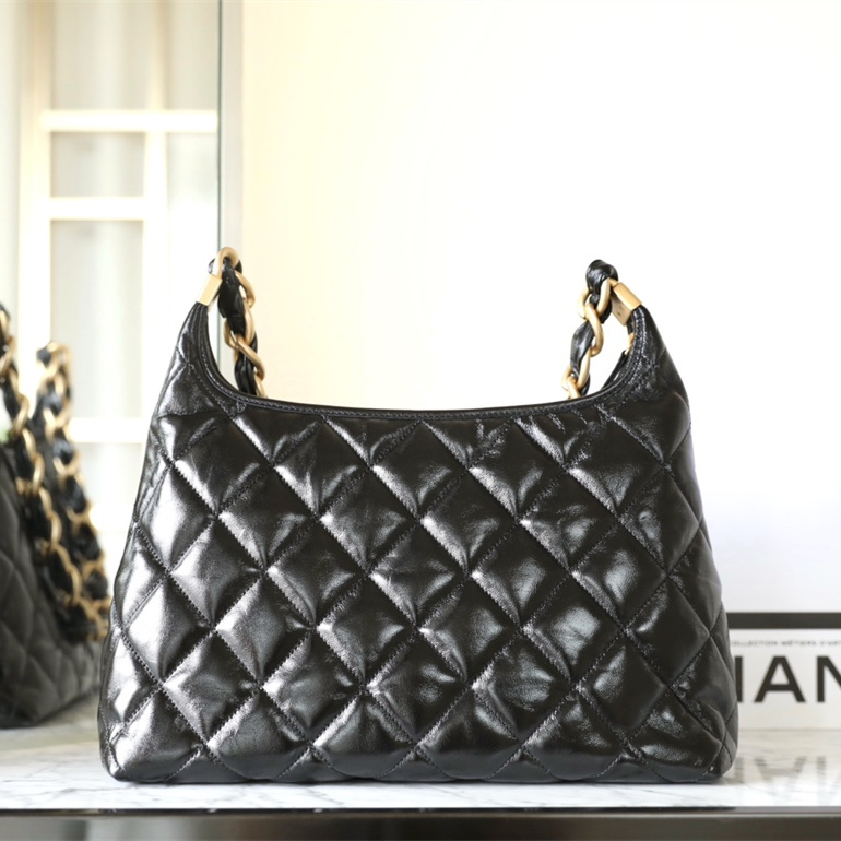 Chanel 香奈兒 Leather Goods