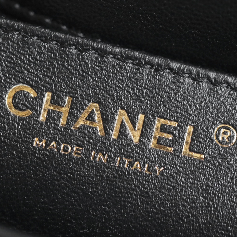 Chanel 香奈兒 Leather Goods