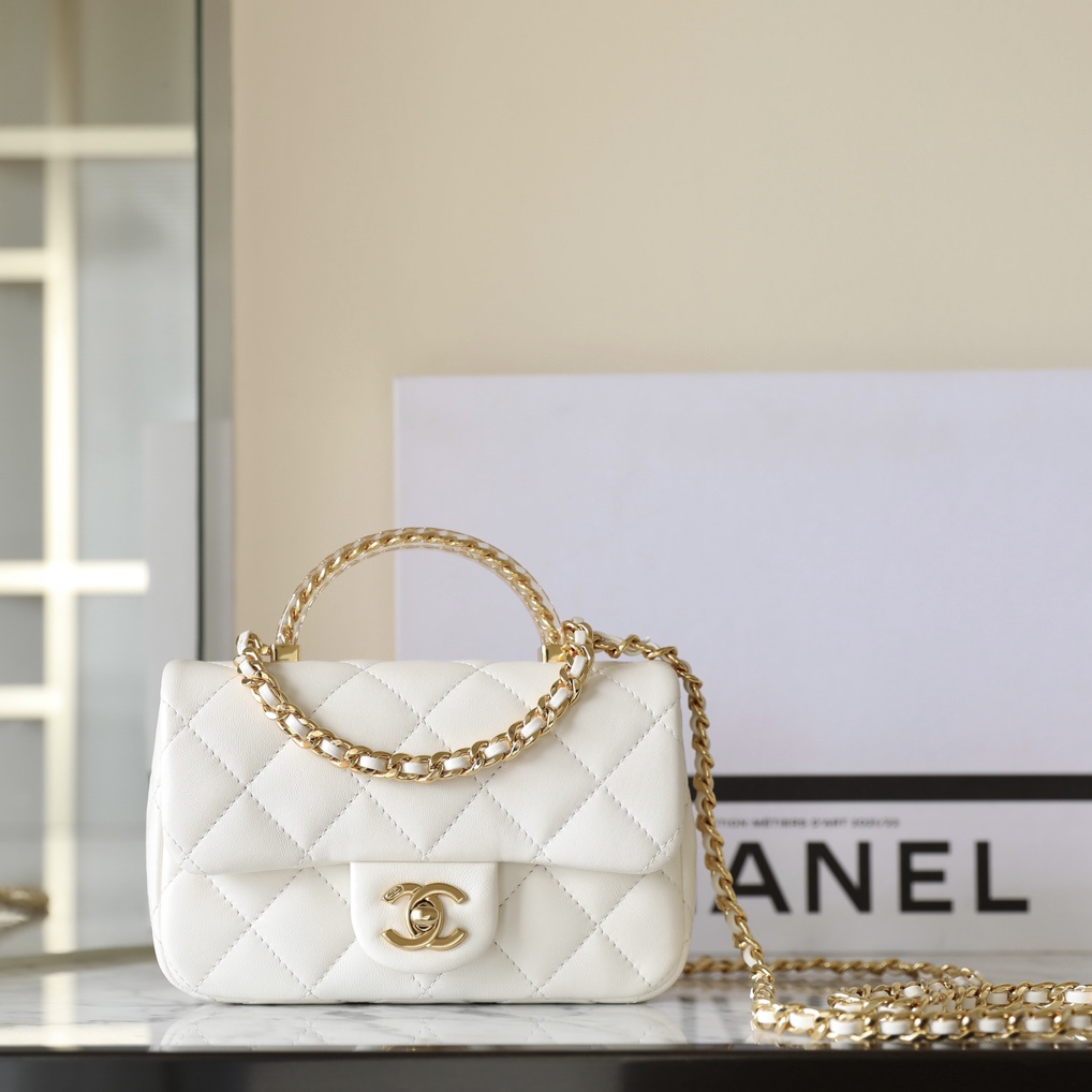 Chanel 香奈兒 Leather Goods