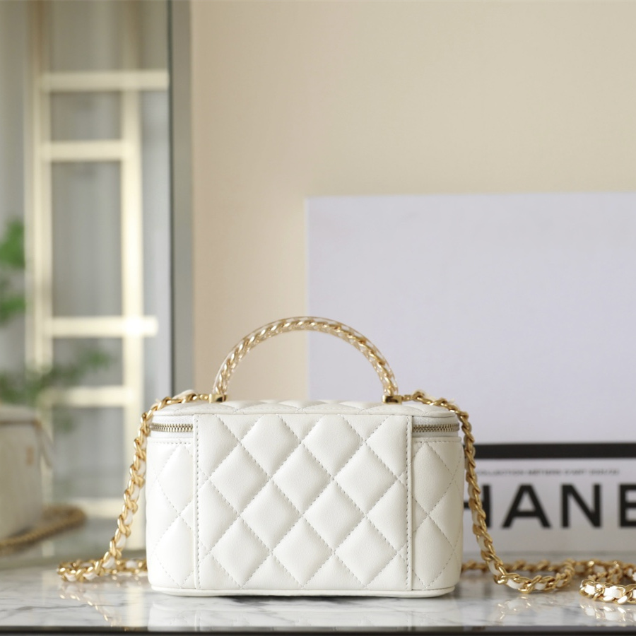 Chanel 香奈兒 Leather Goods