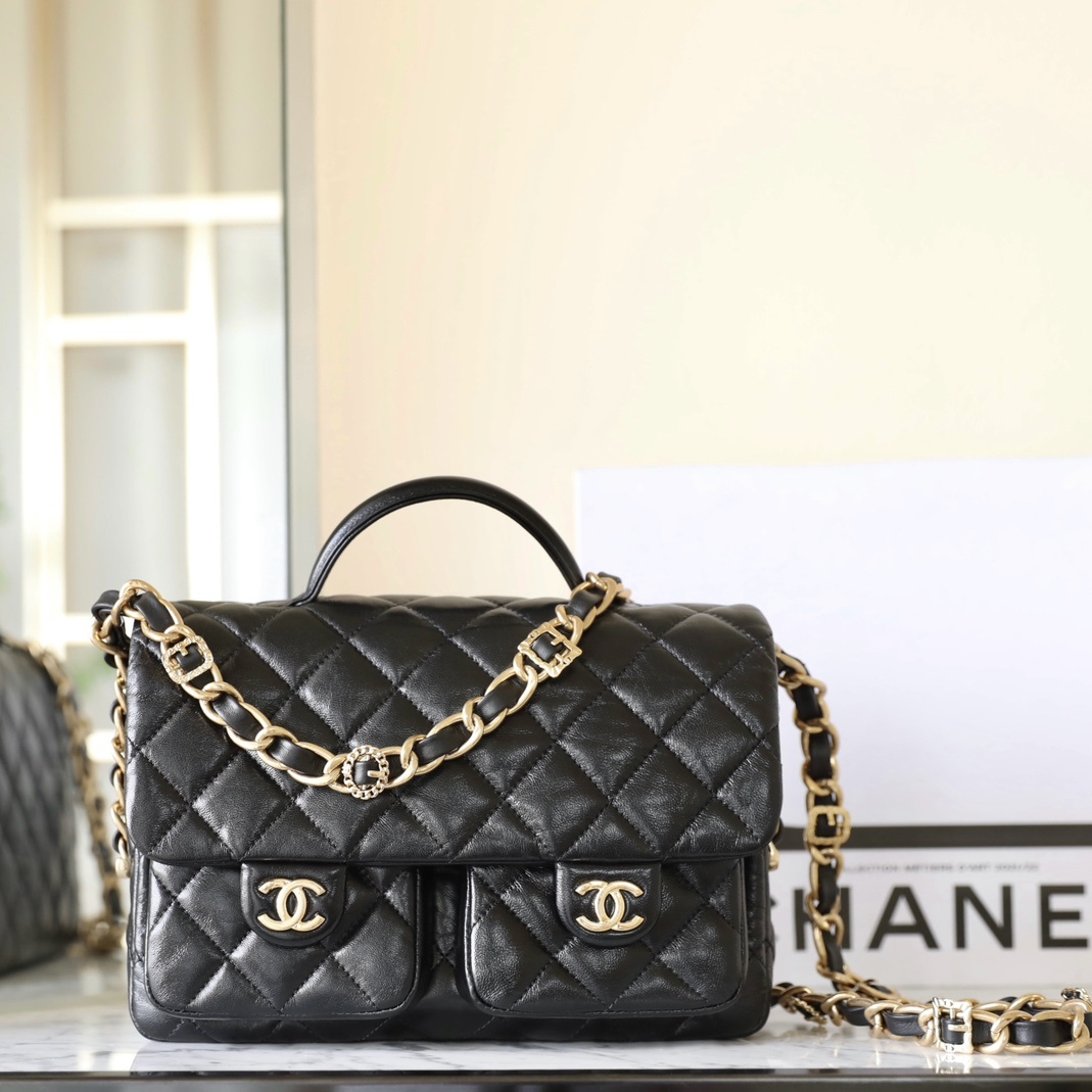 Chanel 香奈兒 Leather Goods