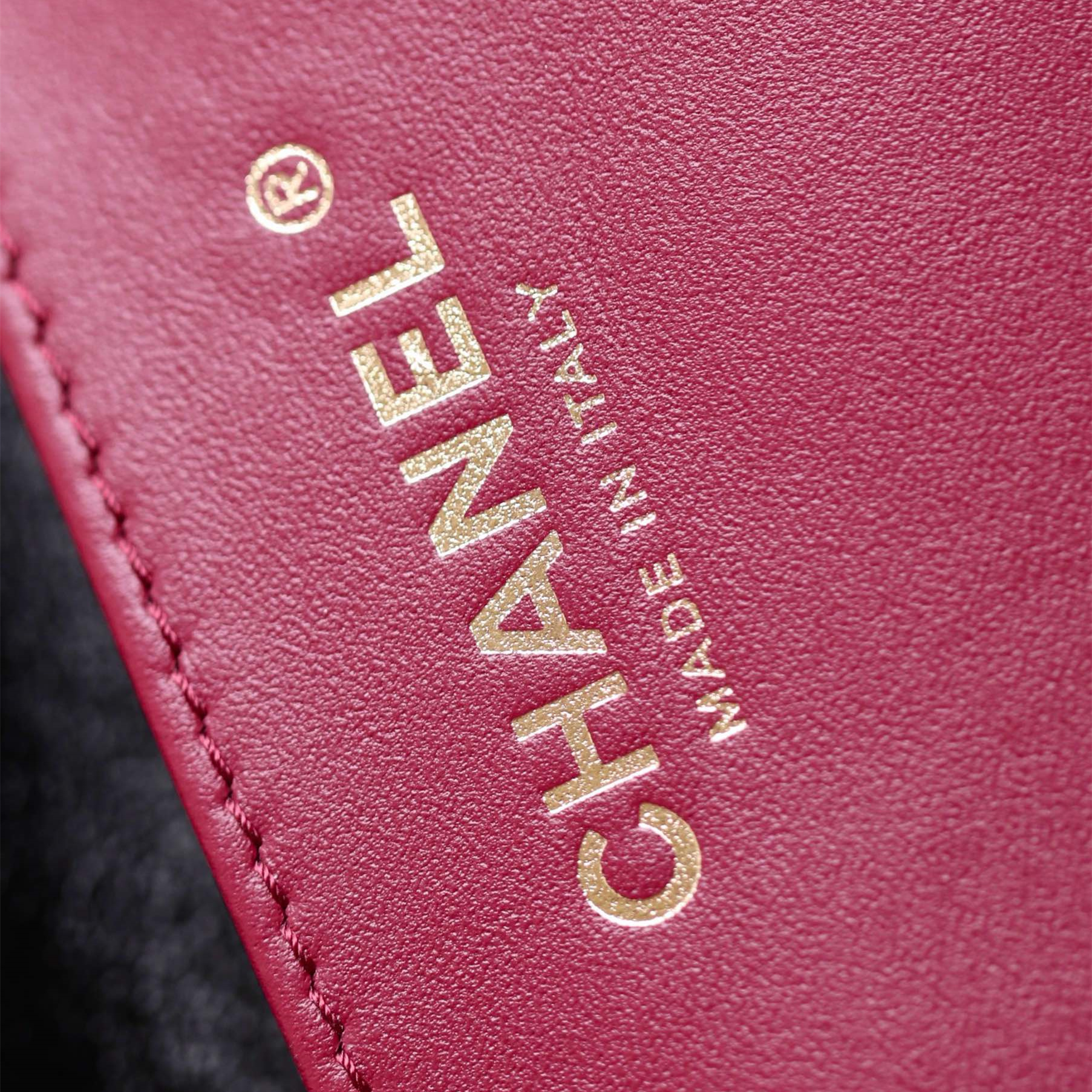 Chanel 香奈兒 Leather Goods