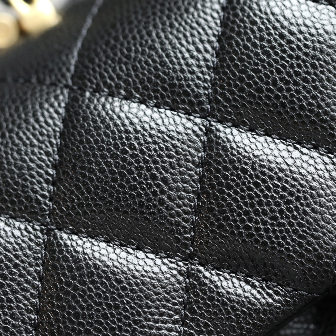 Chanel 香奈兒 Leather Goods