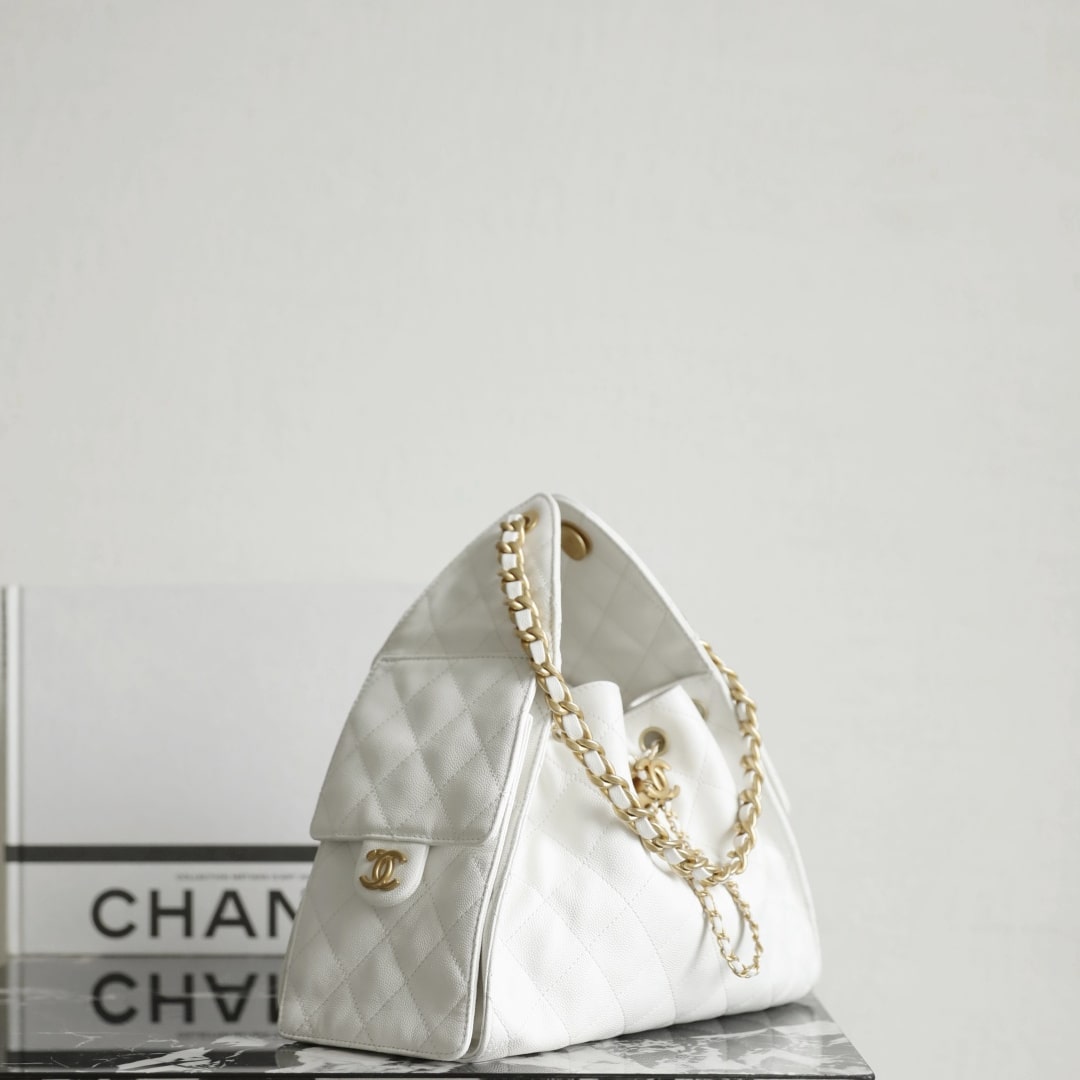 Chanel 香奈兒 Leather Goods