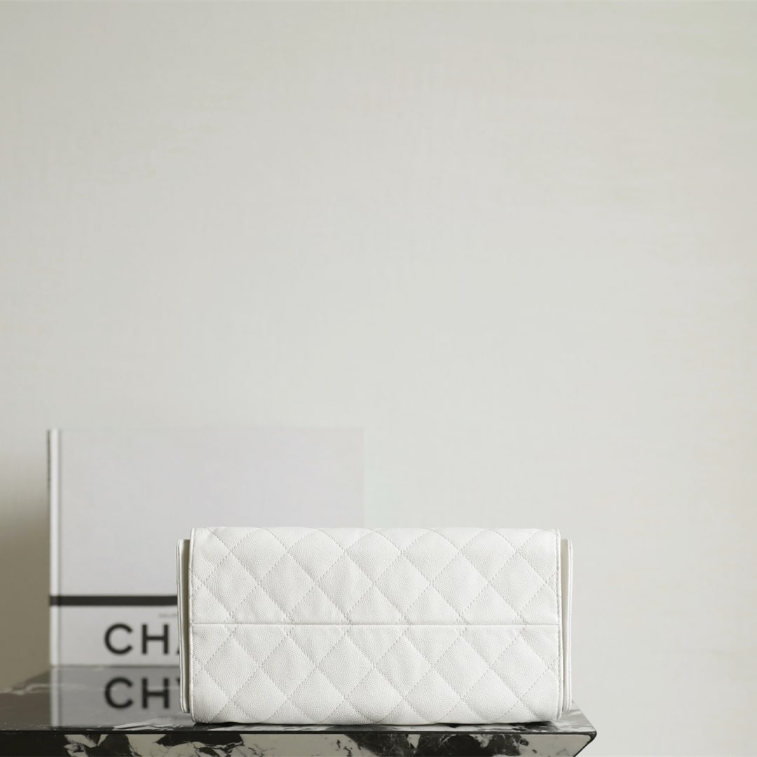 Chanel 香奈兒 Leather Goods