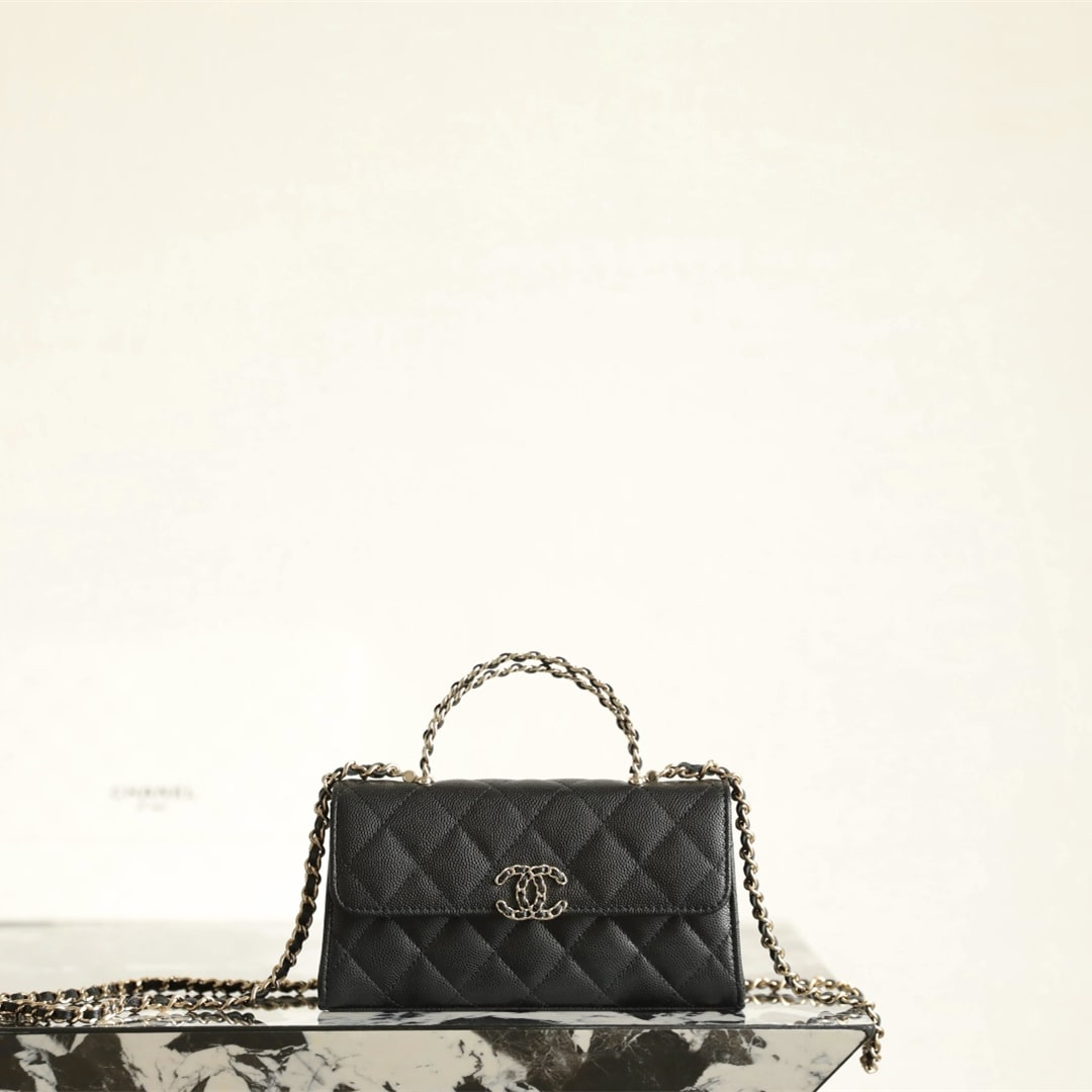 Chanel 香奈兒 Leather Goods