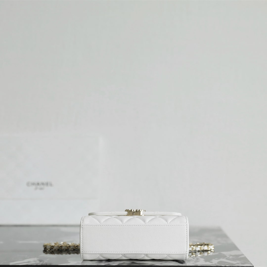 Chanel 香奈兒 Leather Goods