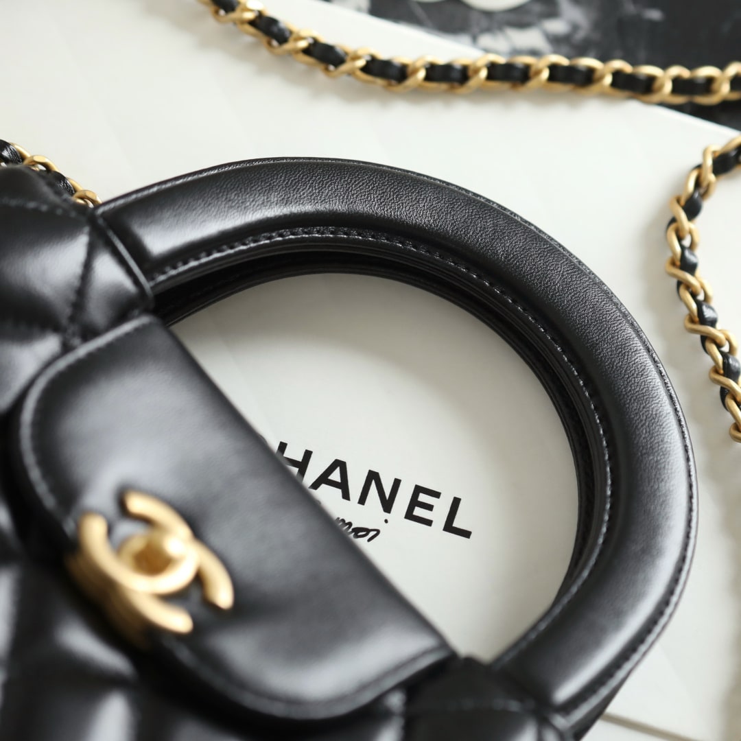 Chanel 香奈兒 Leather Goods
