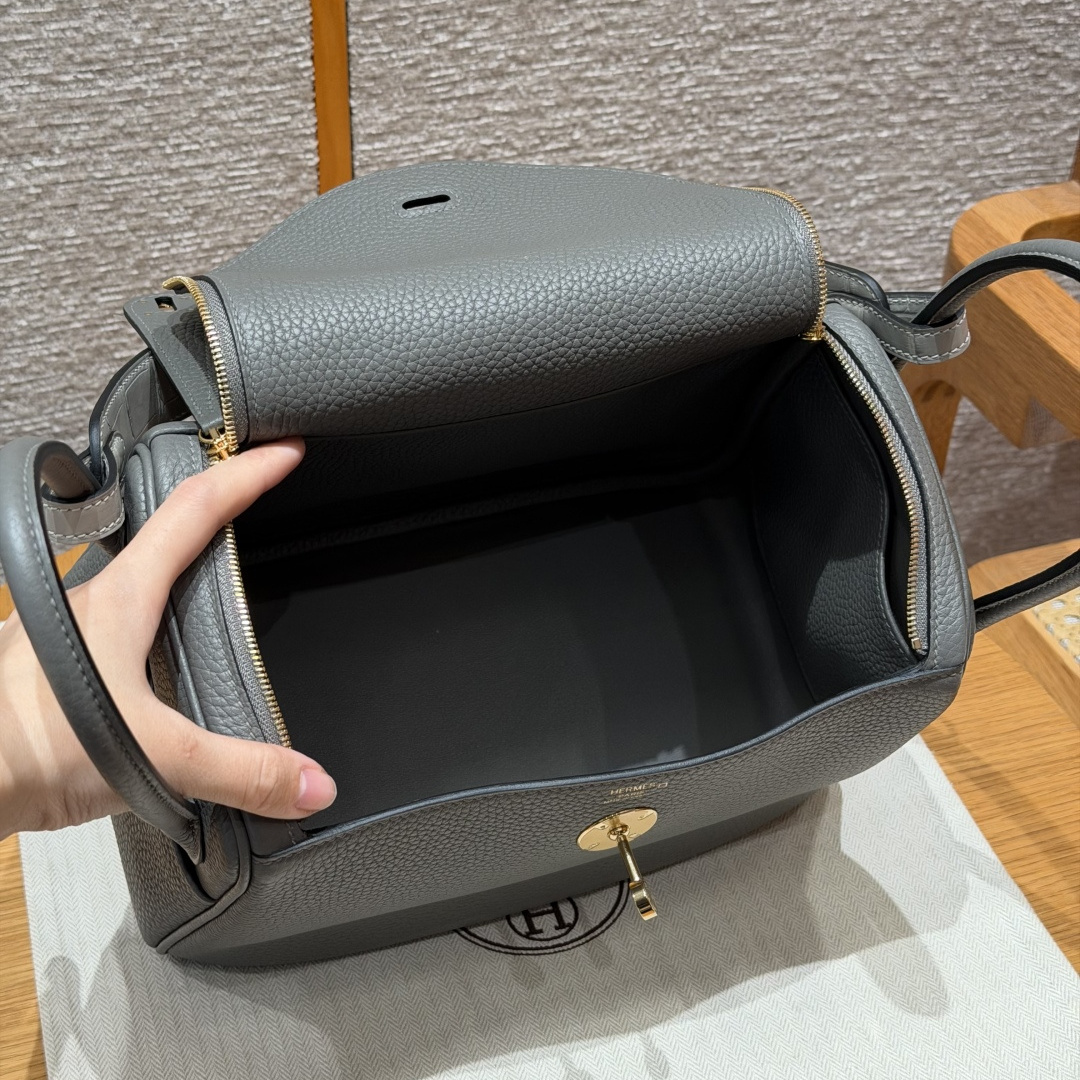 高仿Hermes*Lindy26系列H073428TC0L積雨雲灰牛皮金扣純手工