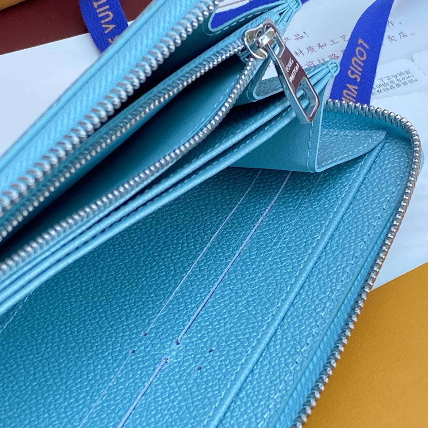 Louis Vuitton 路易威登 Leather Goods