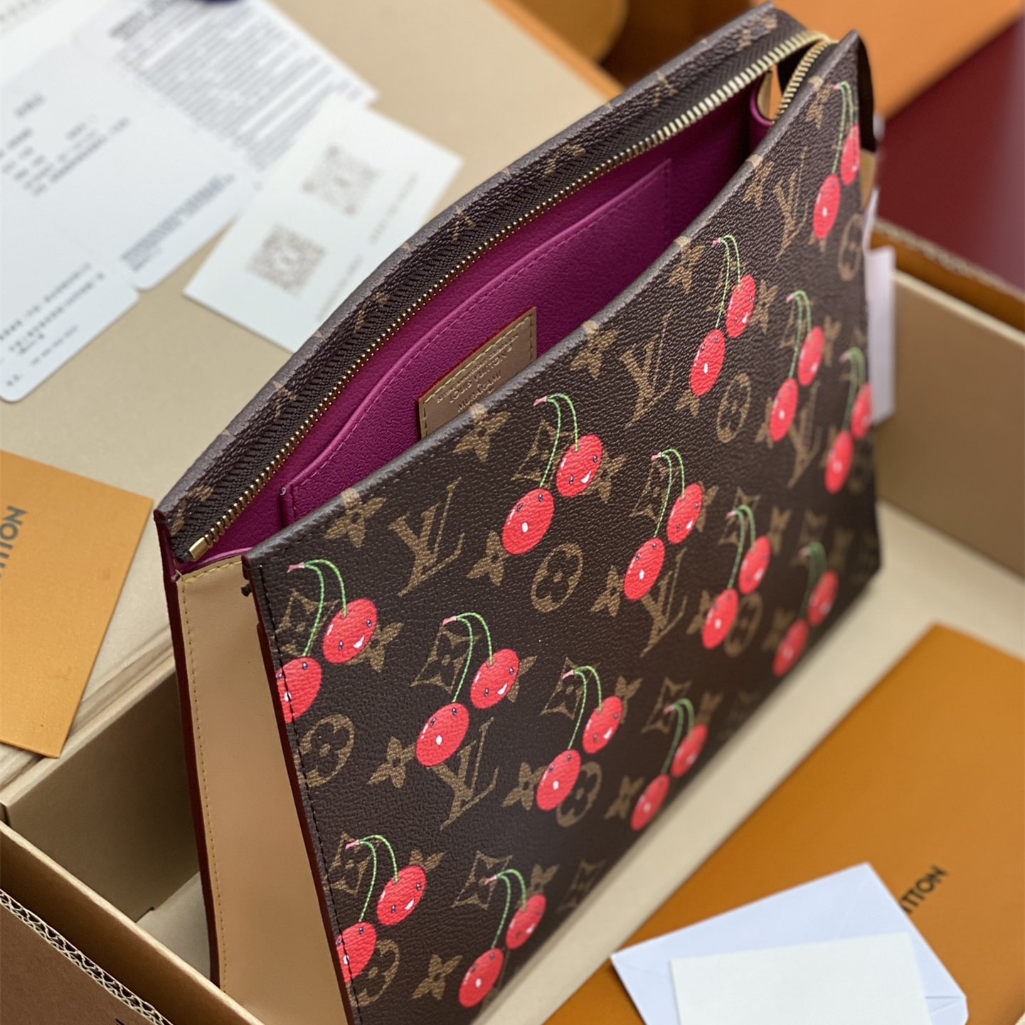 Louis Vuitton 路易威登 Leather Goods