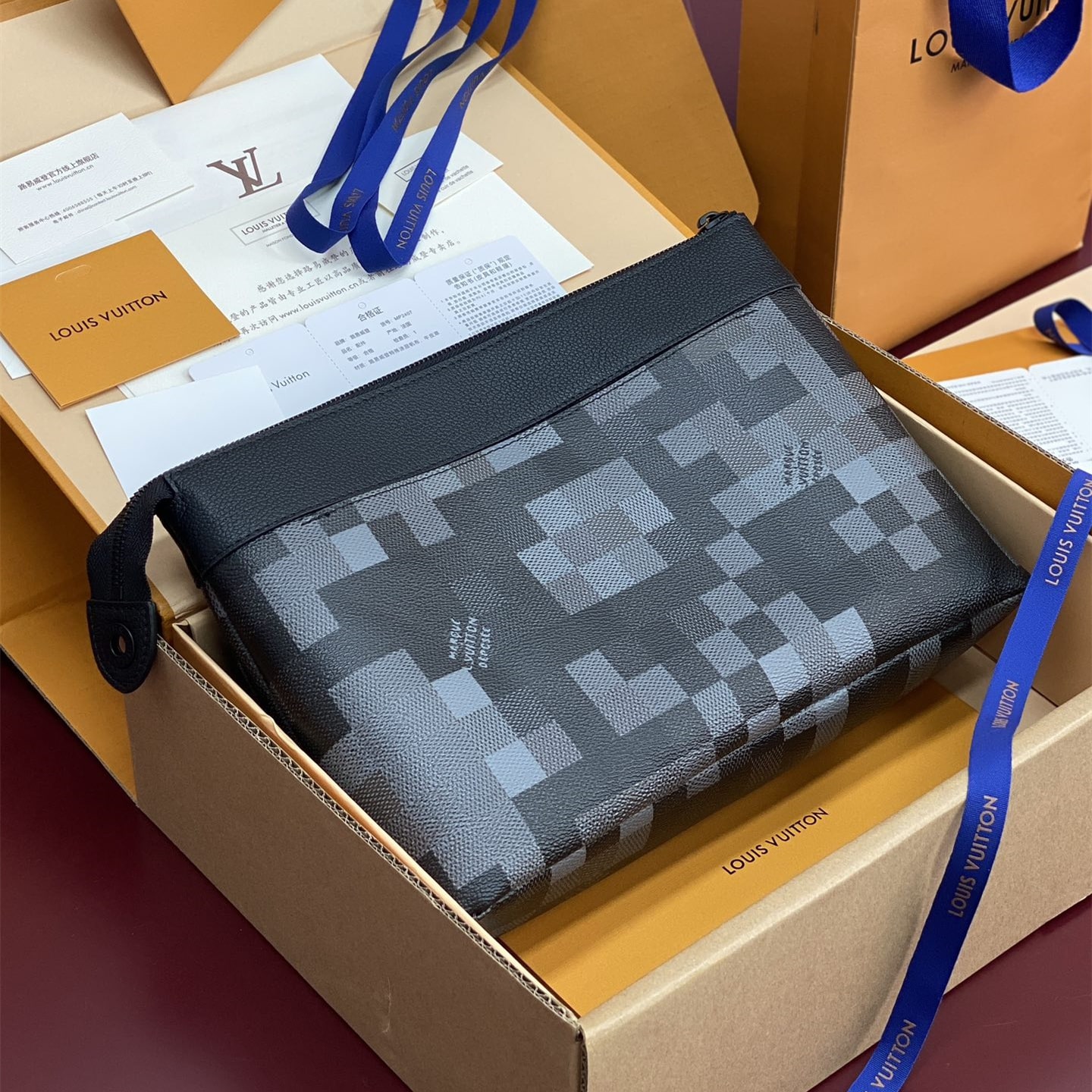 Louis Vuitton 路易威登 Leather Goods