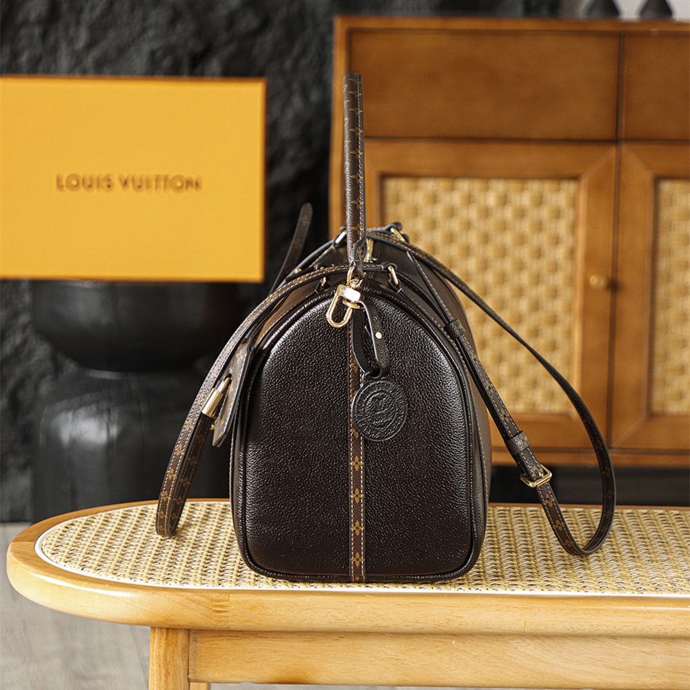 Louis Vuitton 路易威登 Leather Goods