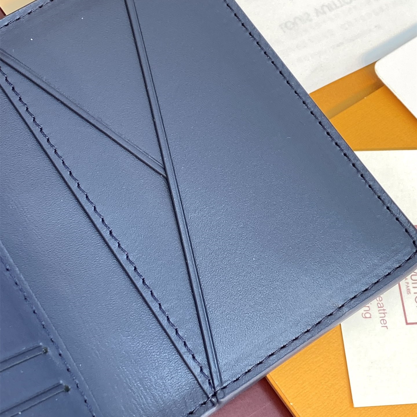 Louis Vuitton 路易威登 Leather Goods