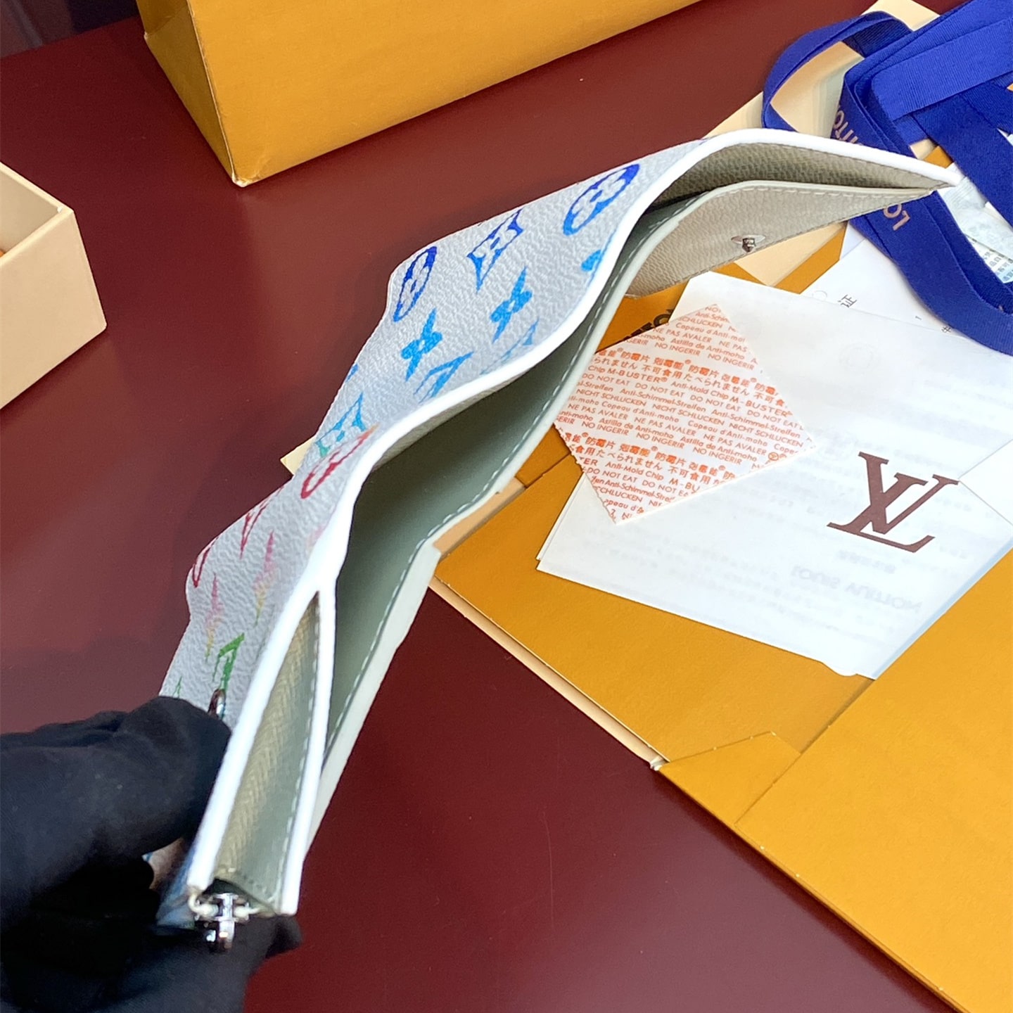 Louis Vuitton 路易威登 Leather Goods