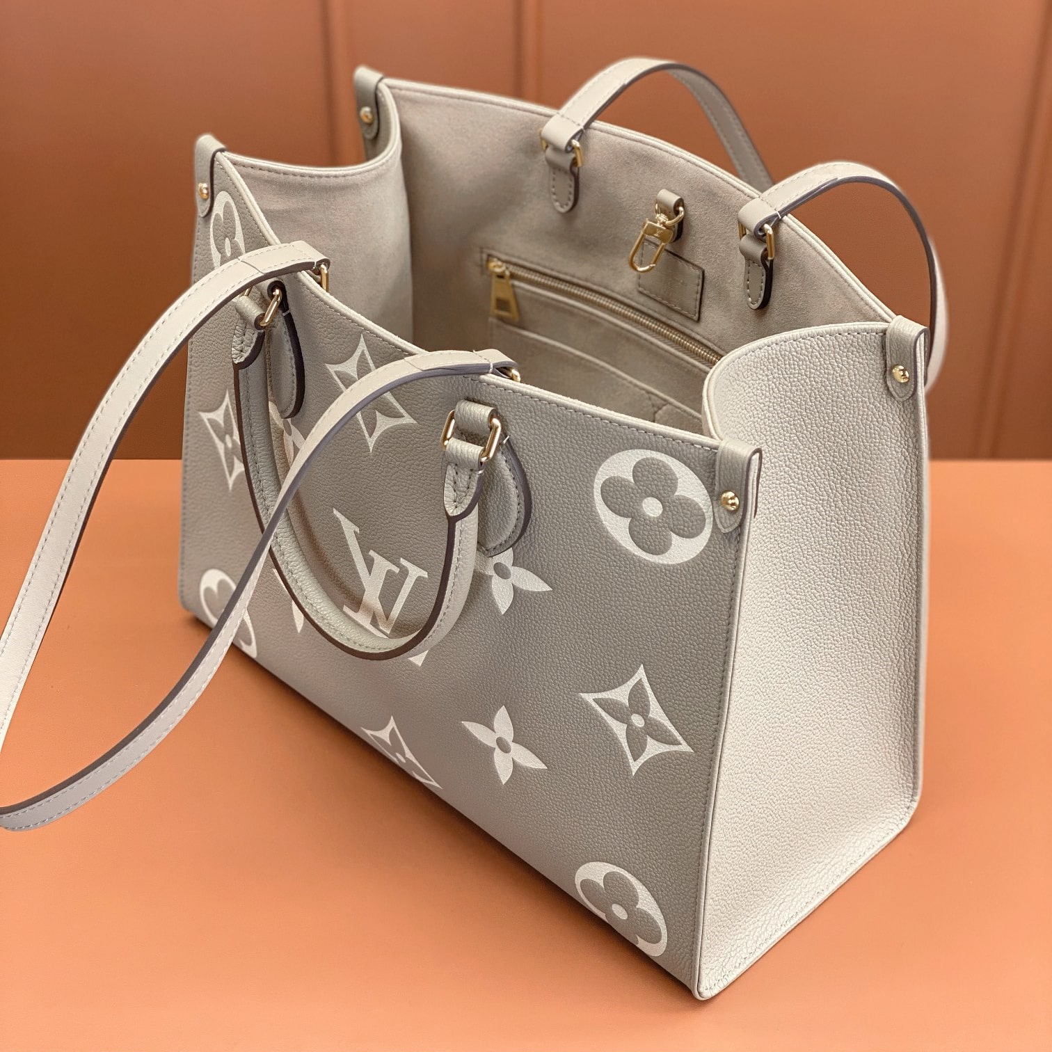Louis Vuitton 路易威登 Leather Goods