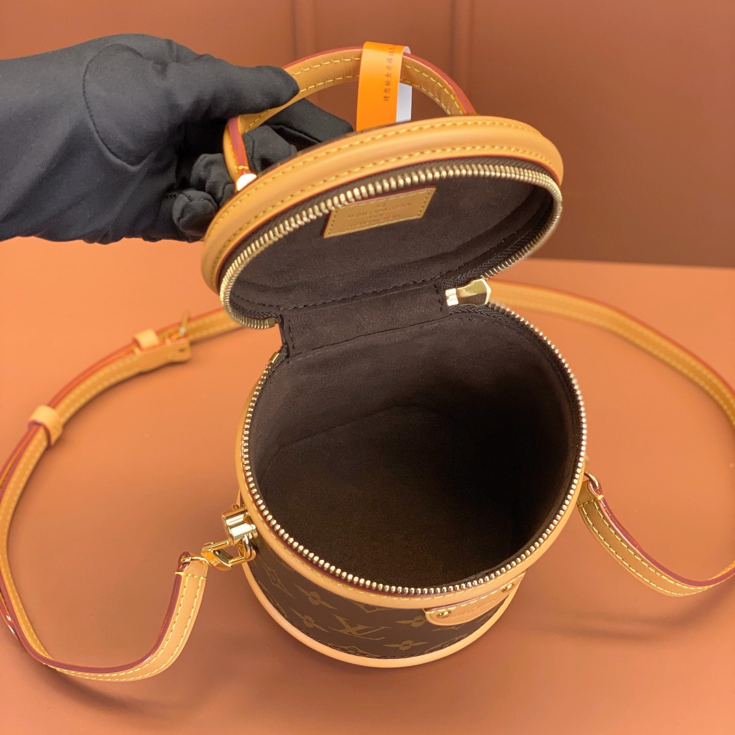Louis Vuitton 路易威登 Leather Goods