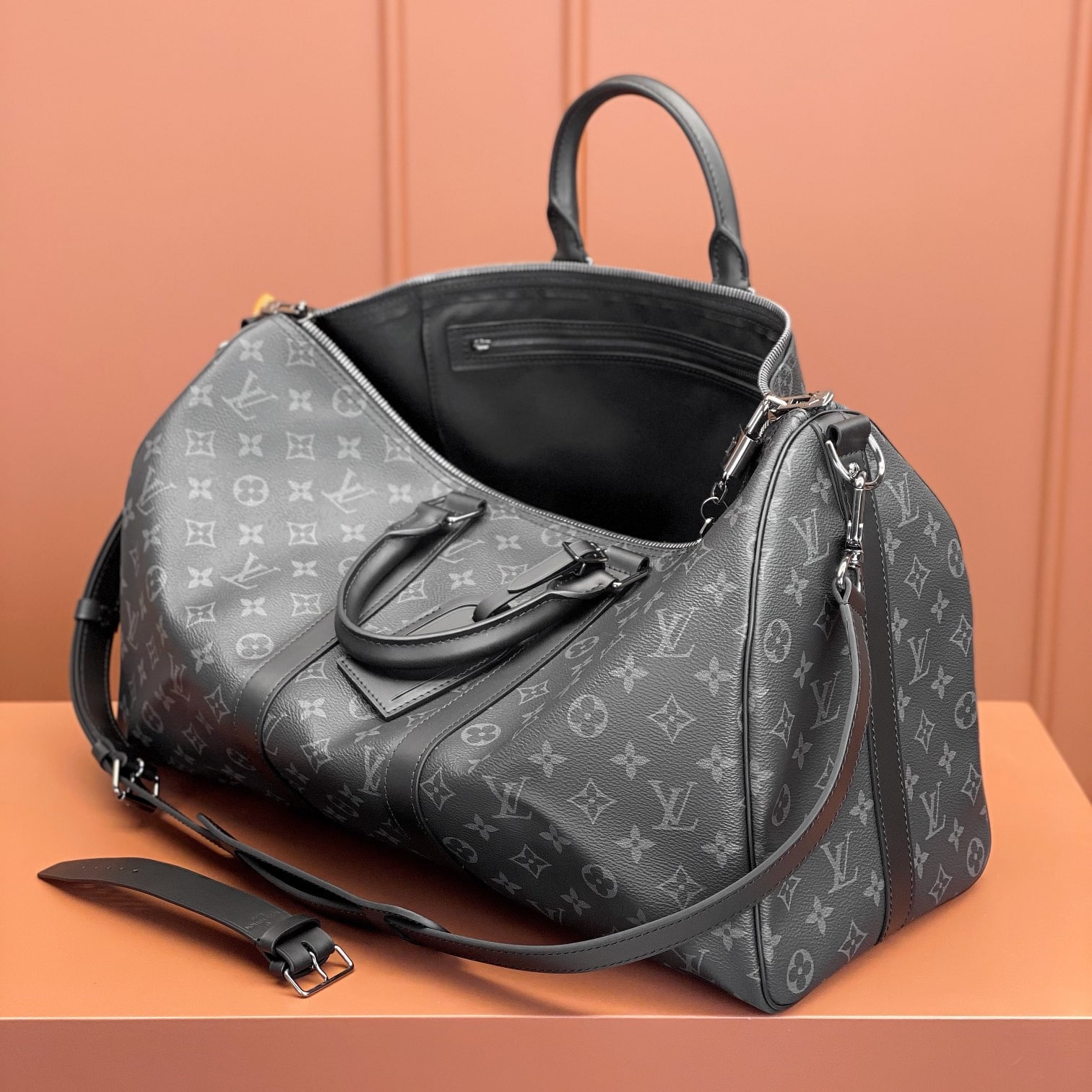 Louis Vuitton 路易威登 Leather Goods