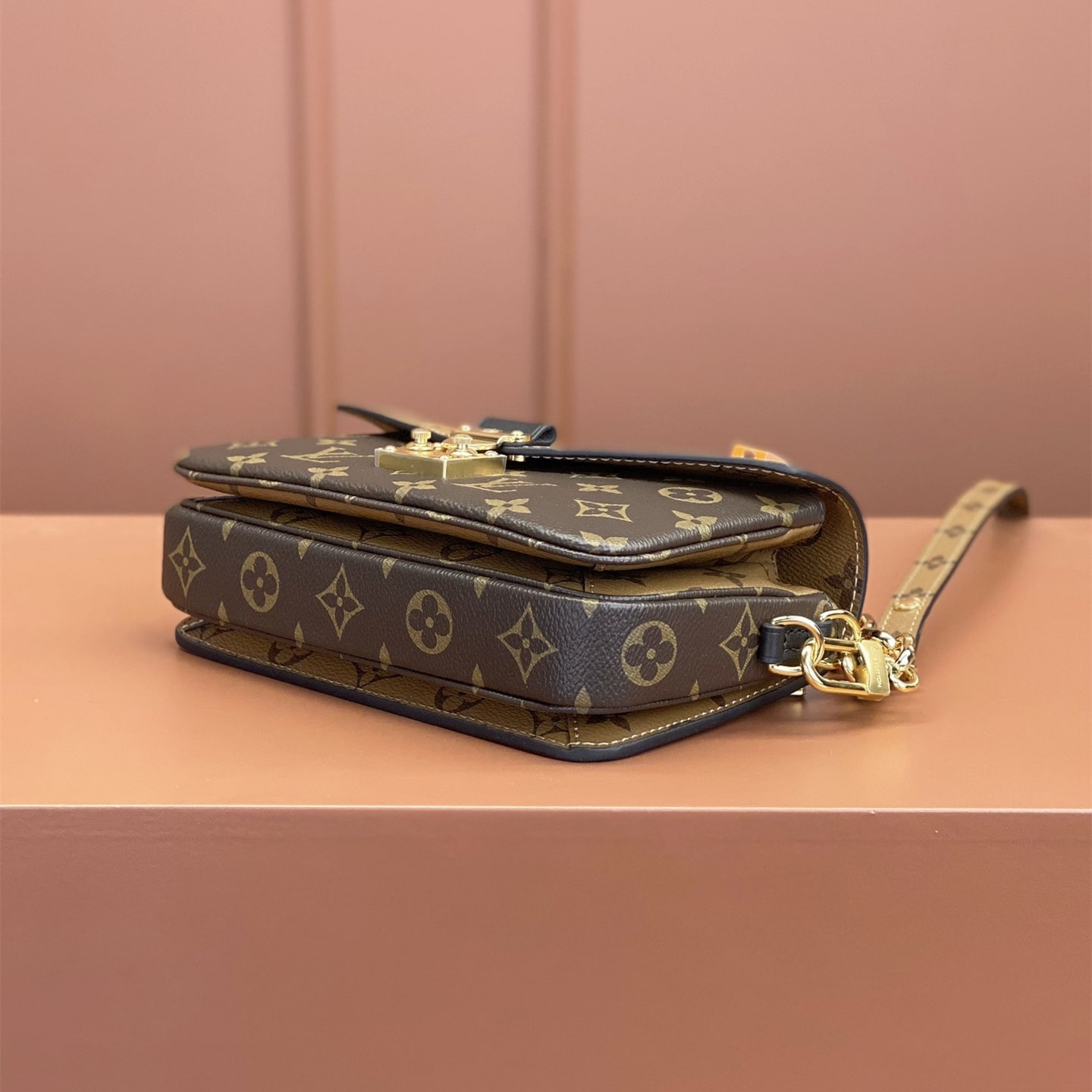 Louis Vuitton 路易威登 Leather Goods