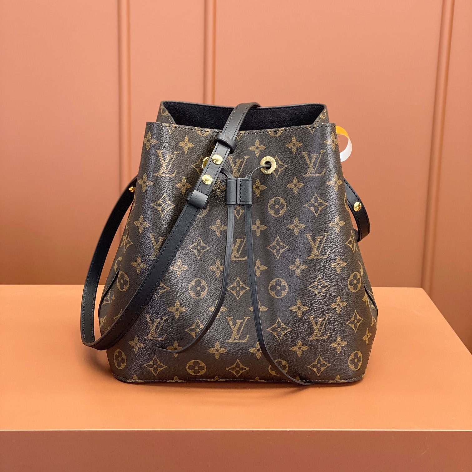 Louis Vuitton 路易威登 Bucket Bag
