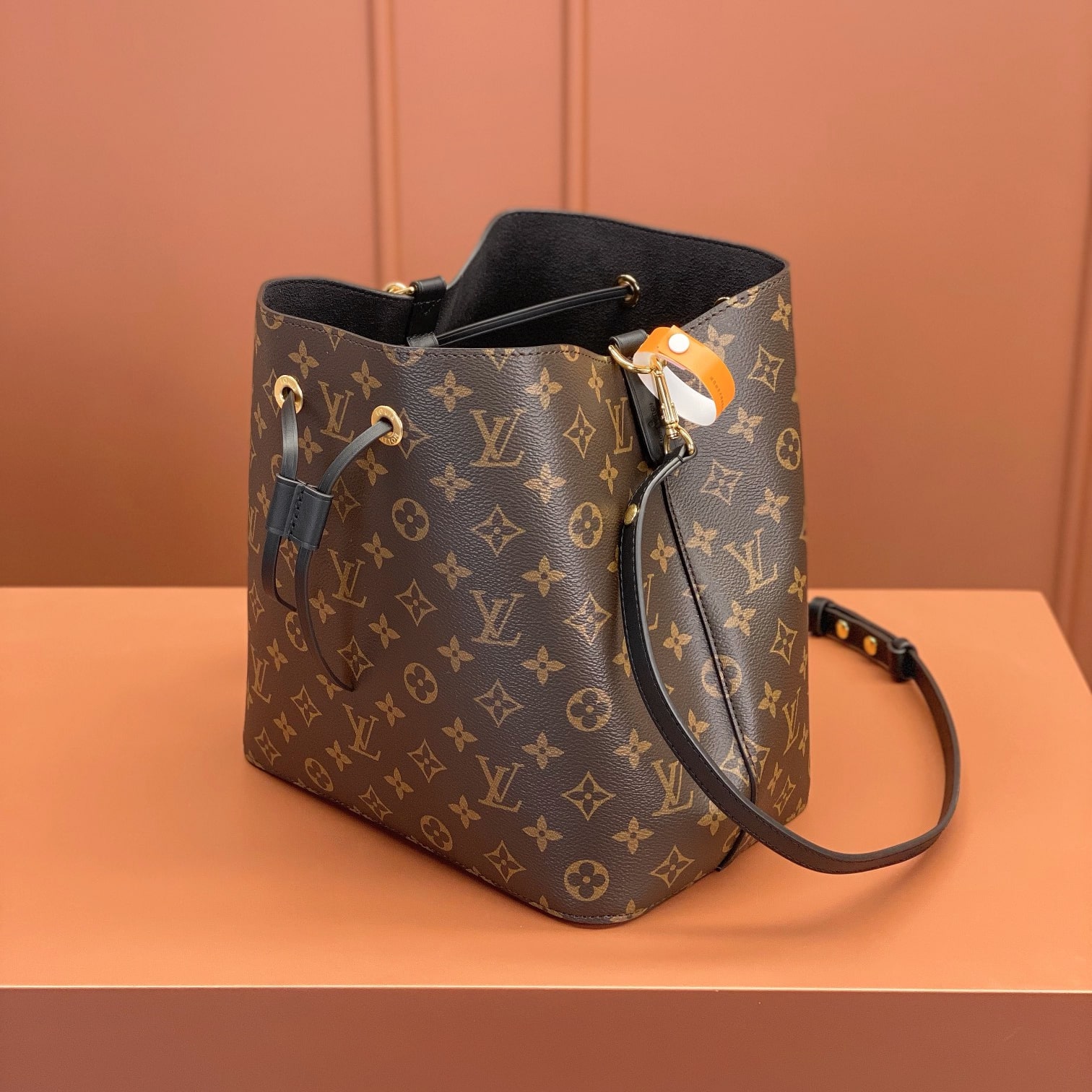 Louis Vuitton 路易威登 Bucket Bag