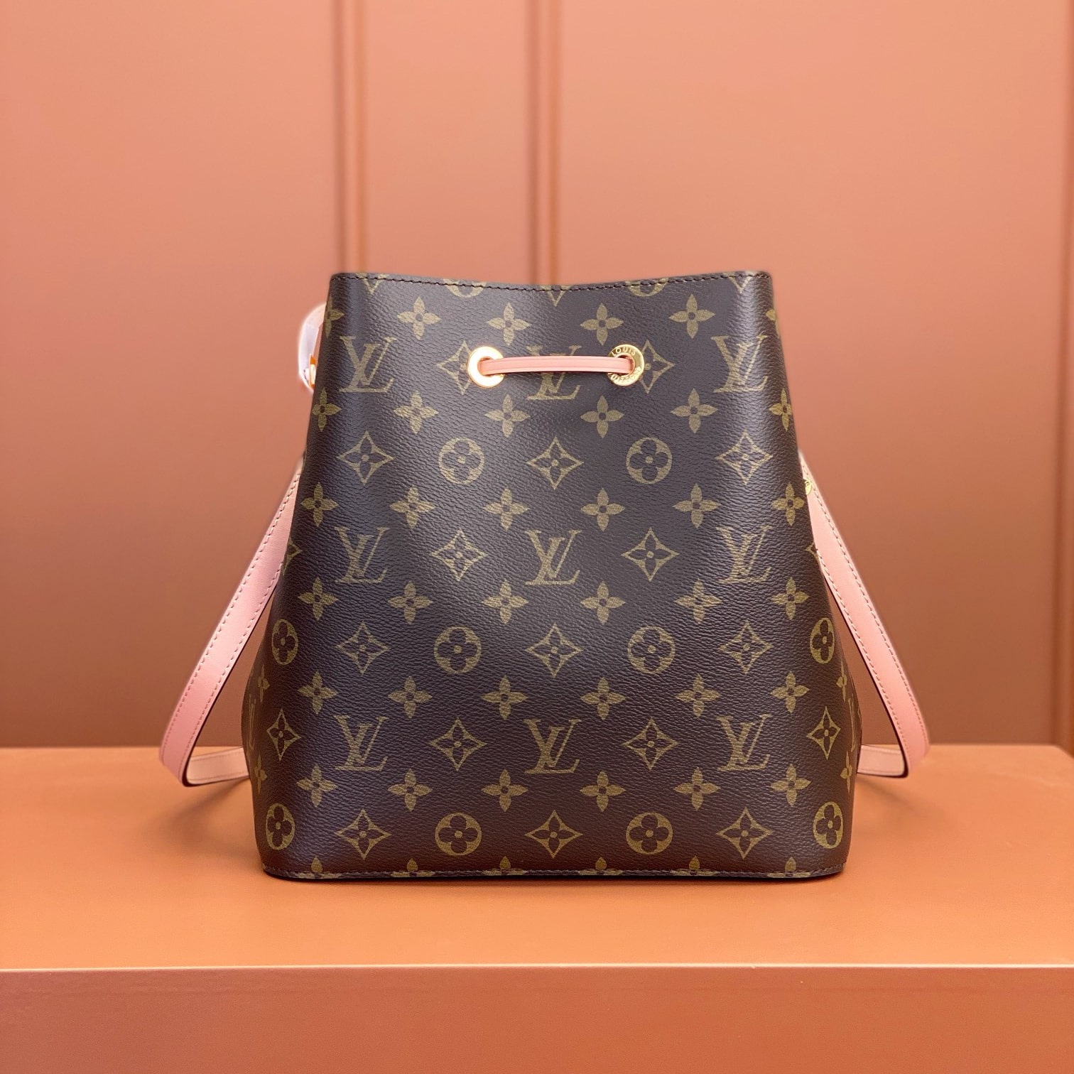 Louis Vuitton 路易威登 Bucket Bag