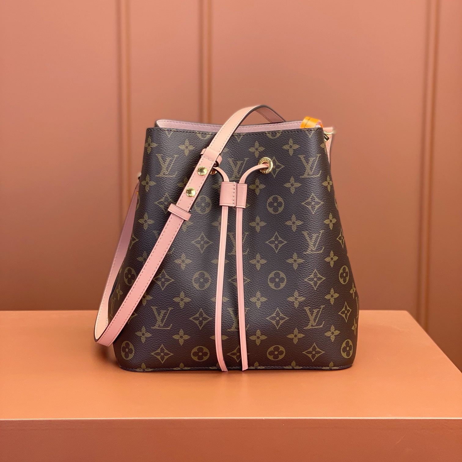 Louis Vuitton 路易威登 Bucket Bag