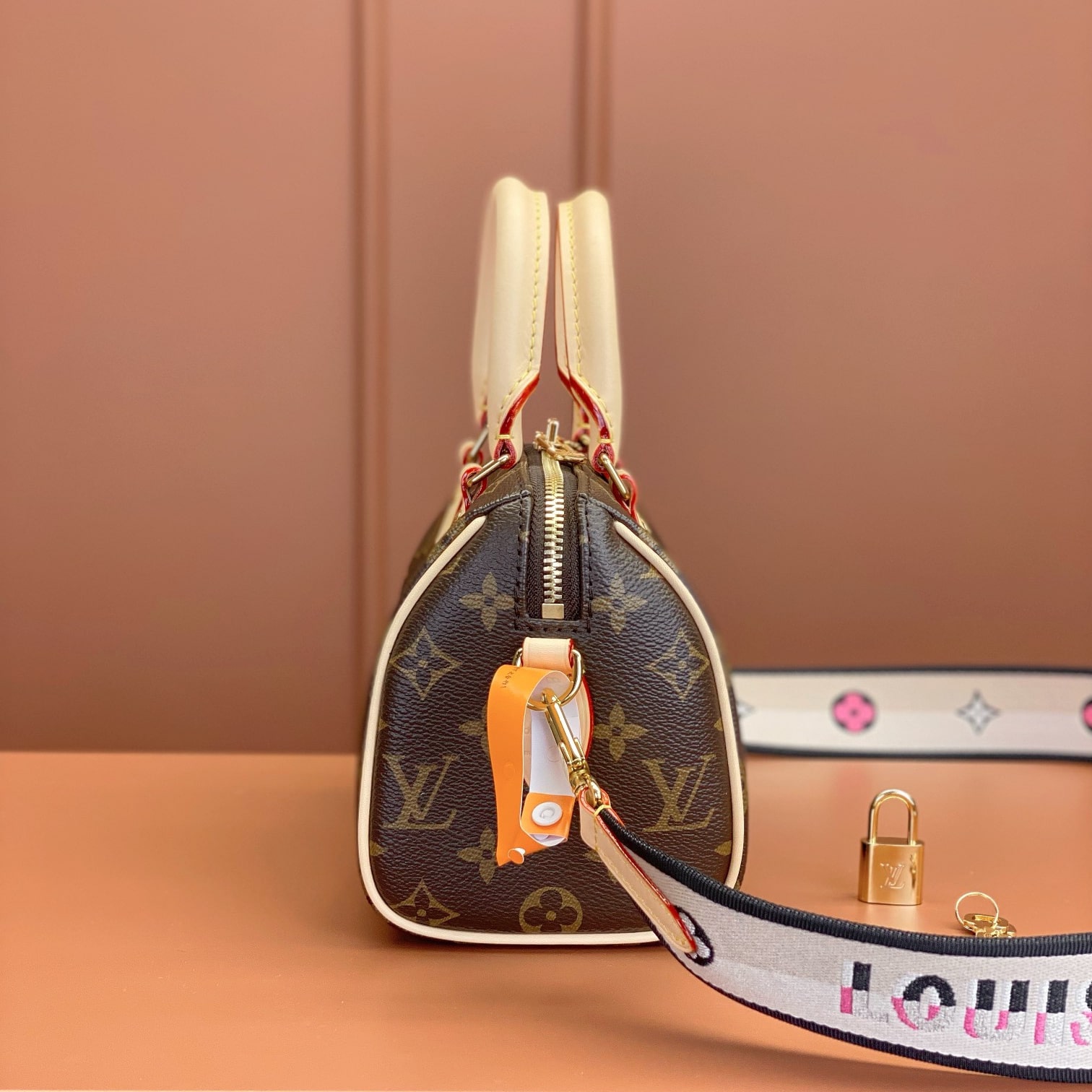 Louis Vuitton 路易威登 Leather Goods