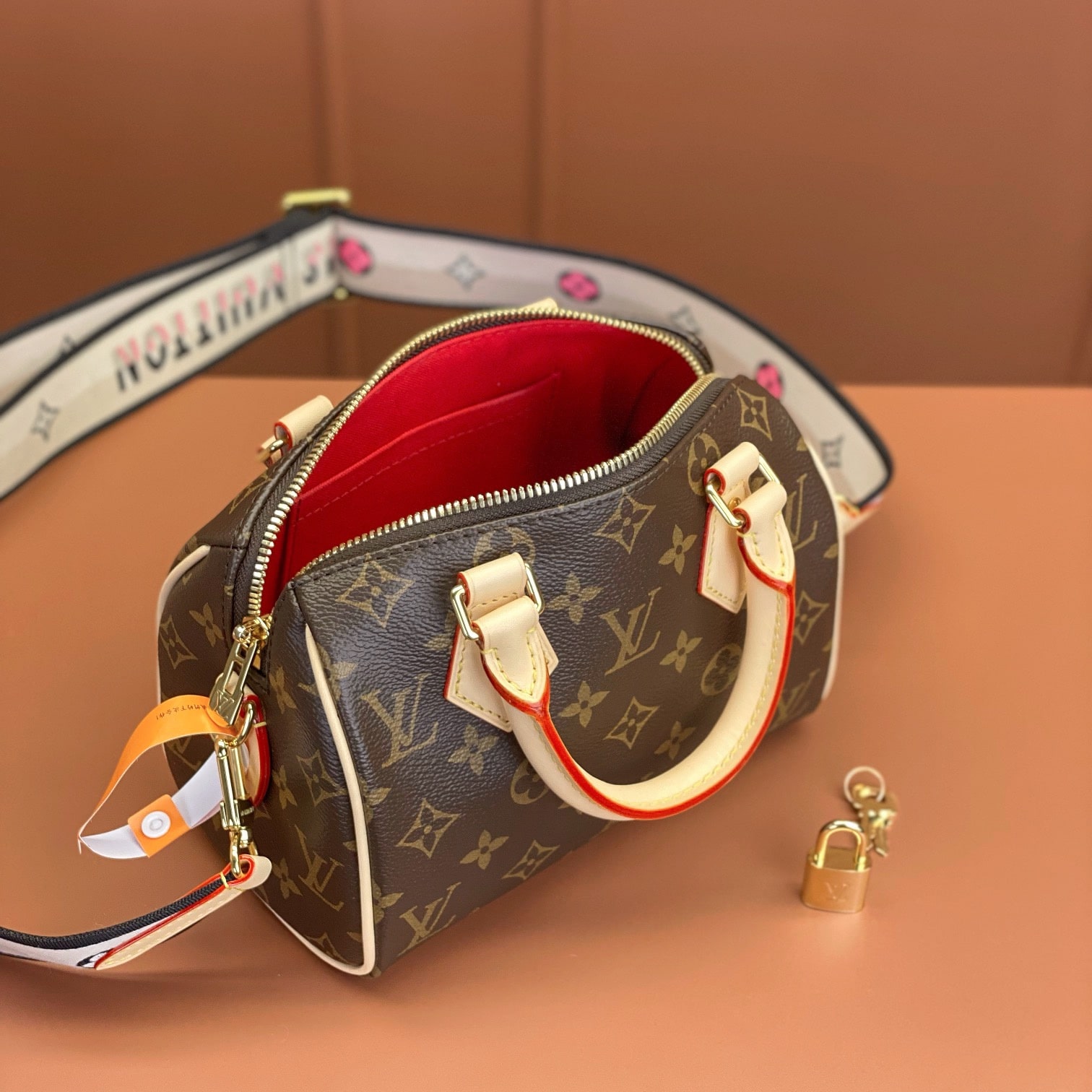 Louis Vuitton 路易威登 Leather Goods