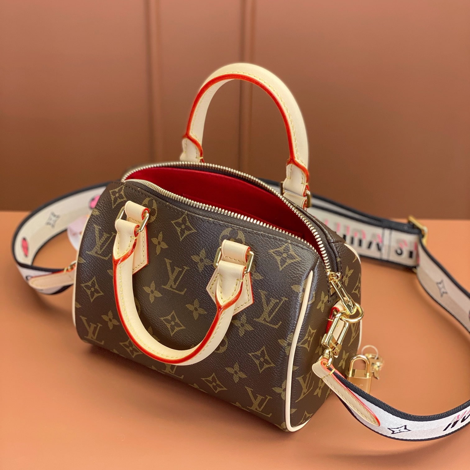 Louis Vuitton 路易威登 Leather Goods