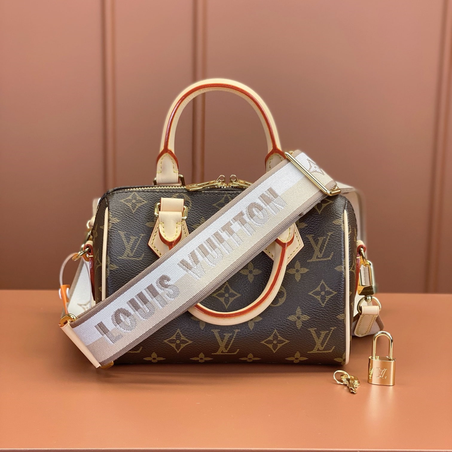 Louis Vuitton 路易威登 Leather Goods