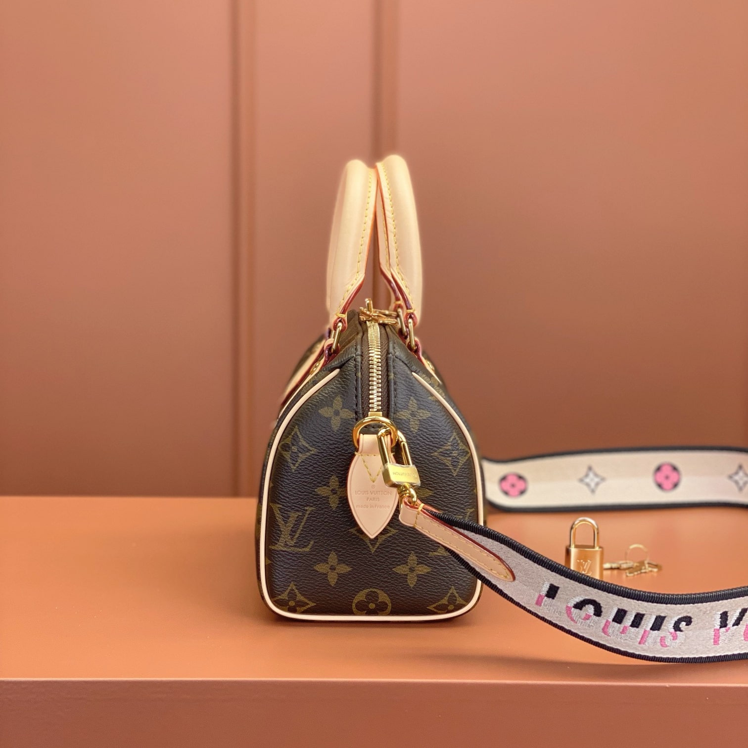 Louis Vuitton 路易威登 Leather Goods