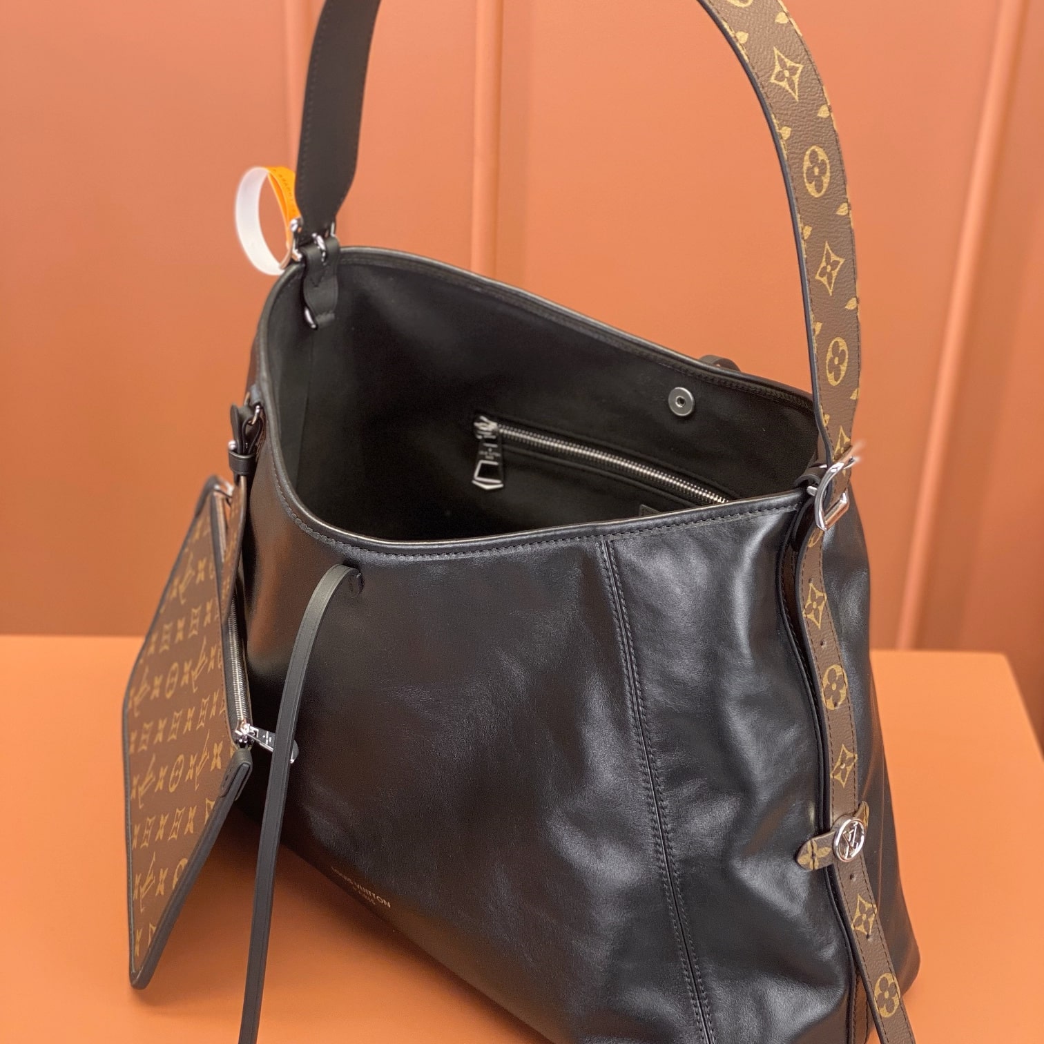 Louis Vuitton 路易威登 Leather Goods
