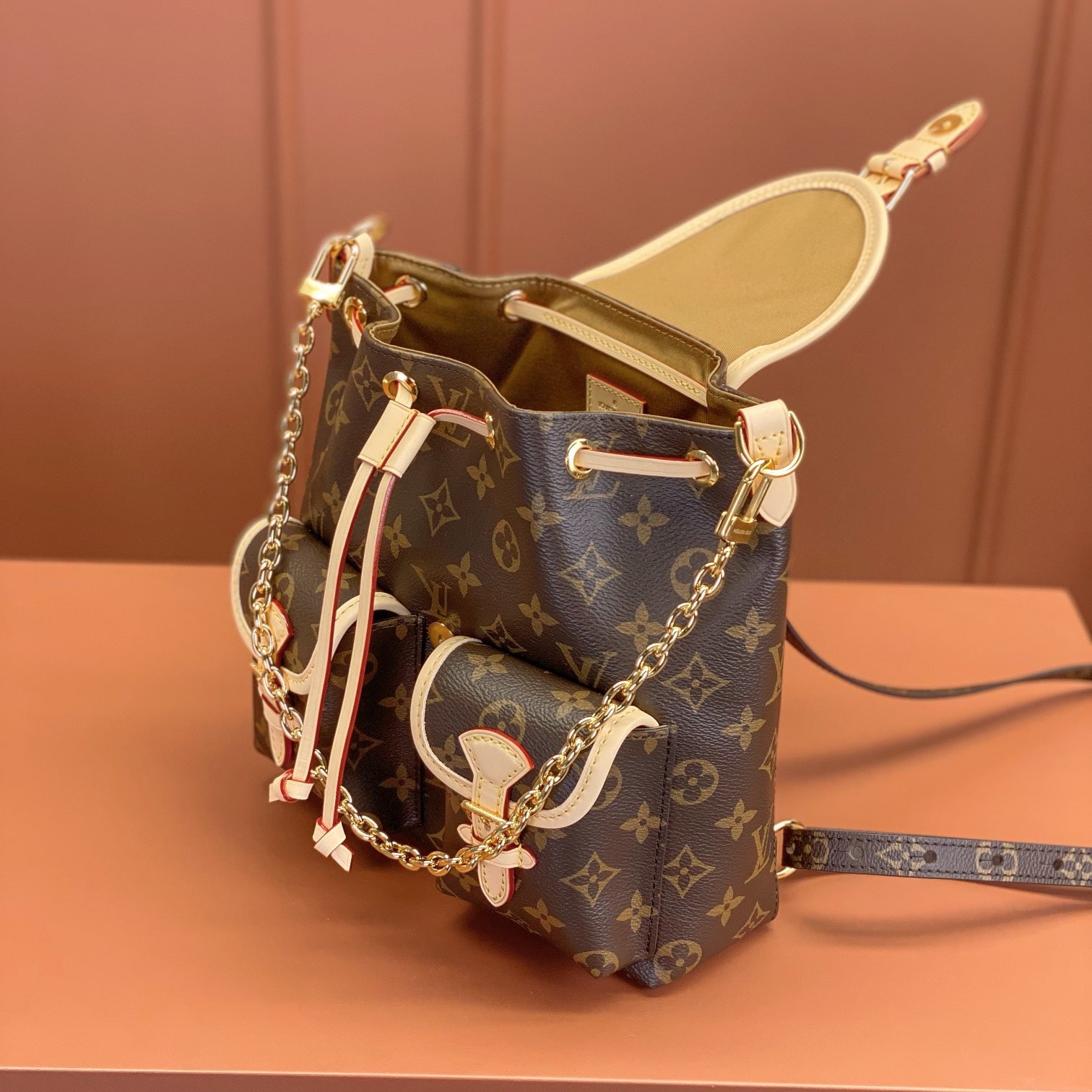 Louis Vuitton 路易威登 Leather Goods