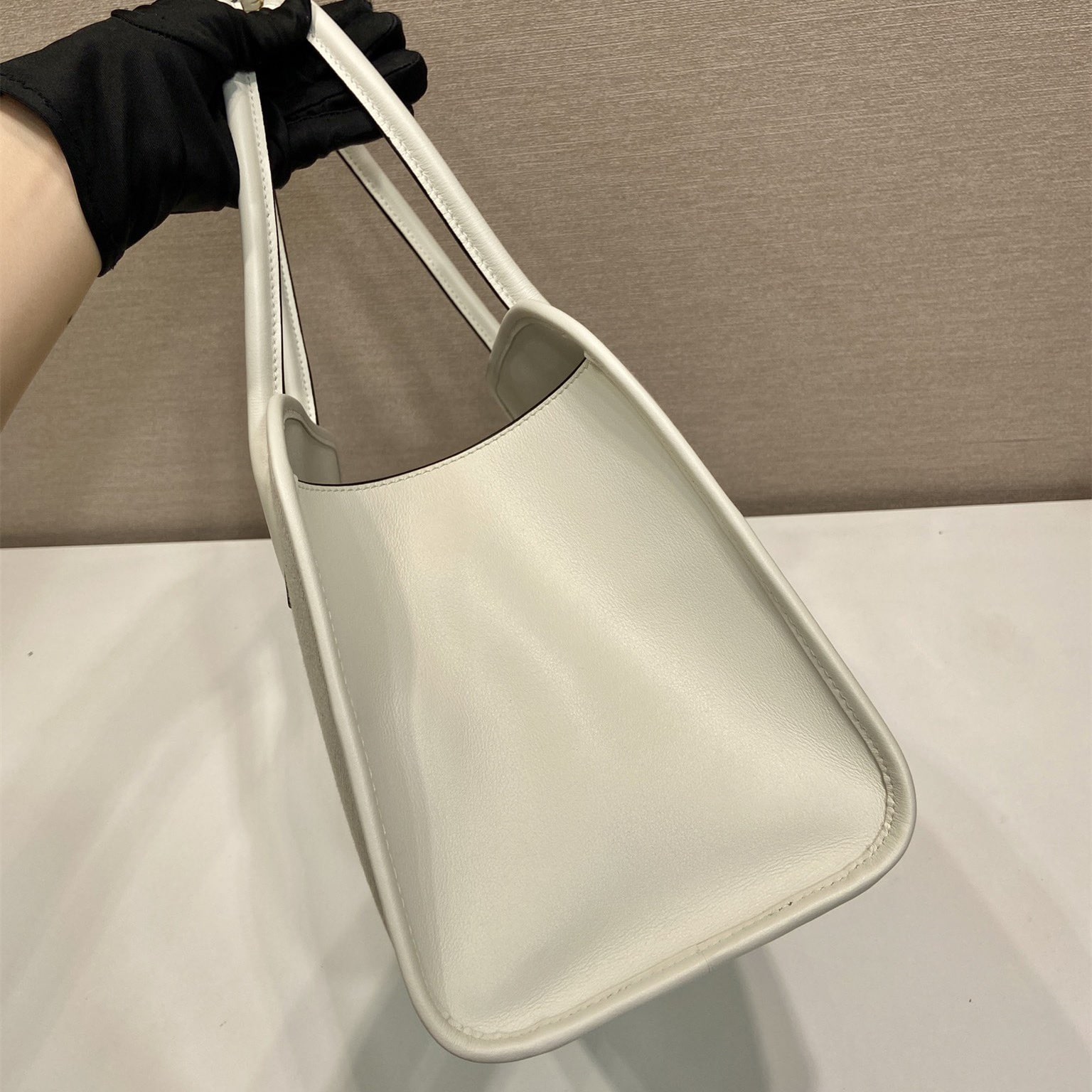 Prada 普拉達 Leather Goods