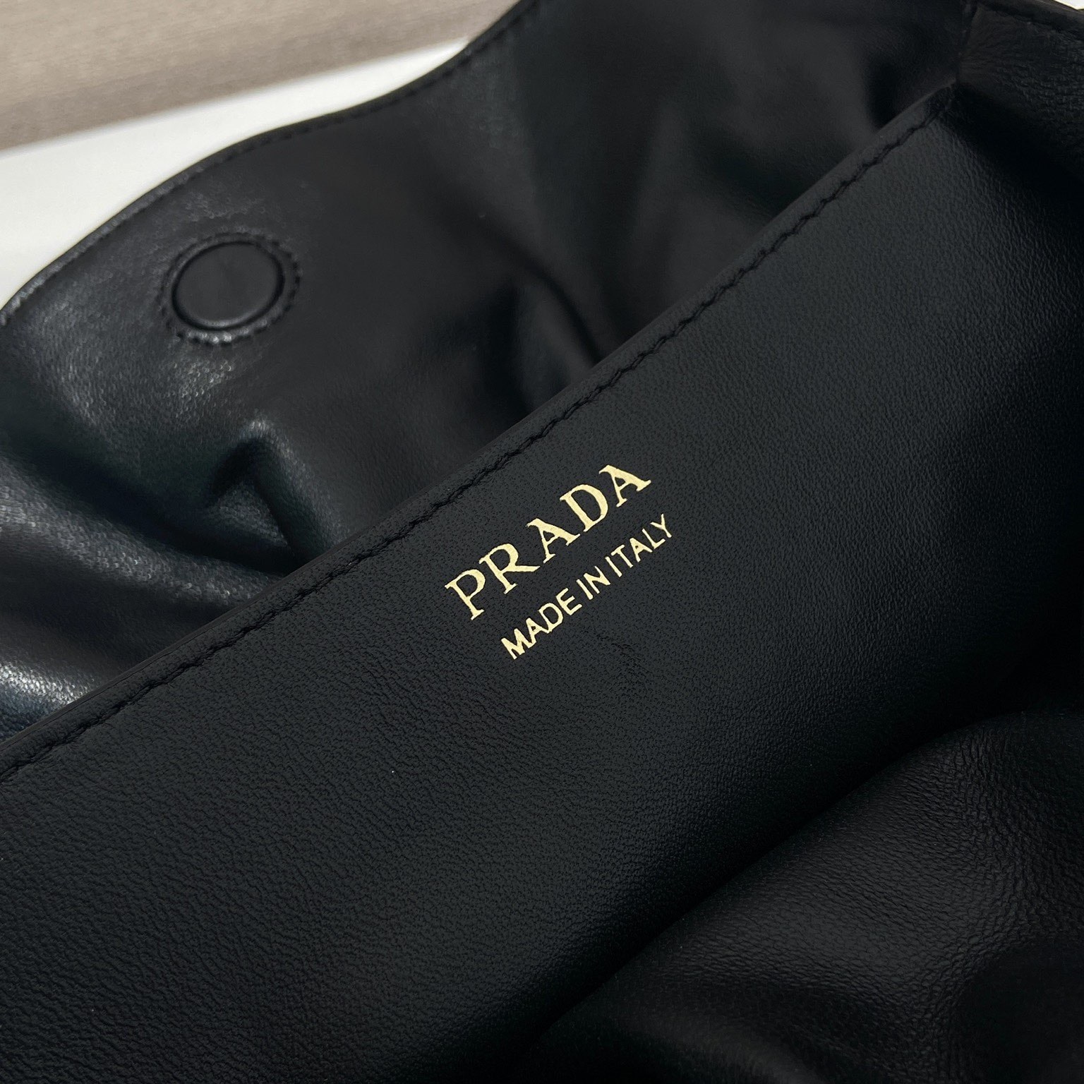 Prada 普拉達 Leather Goods