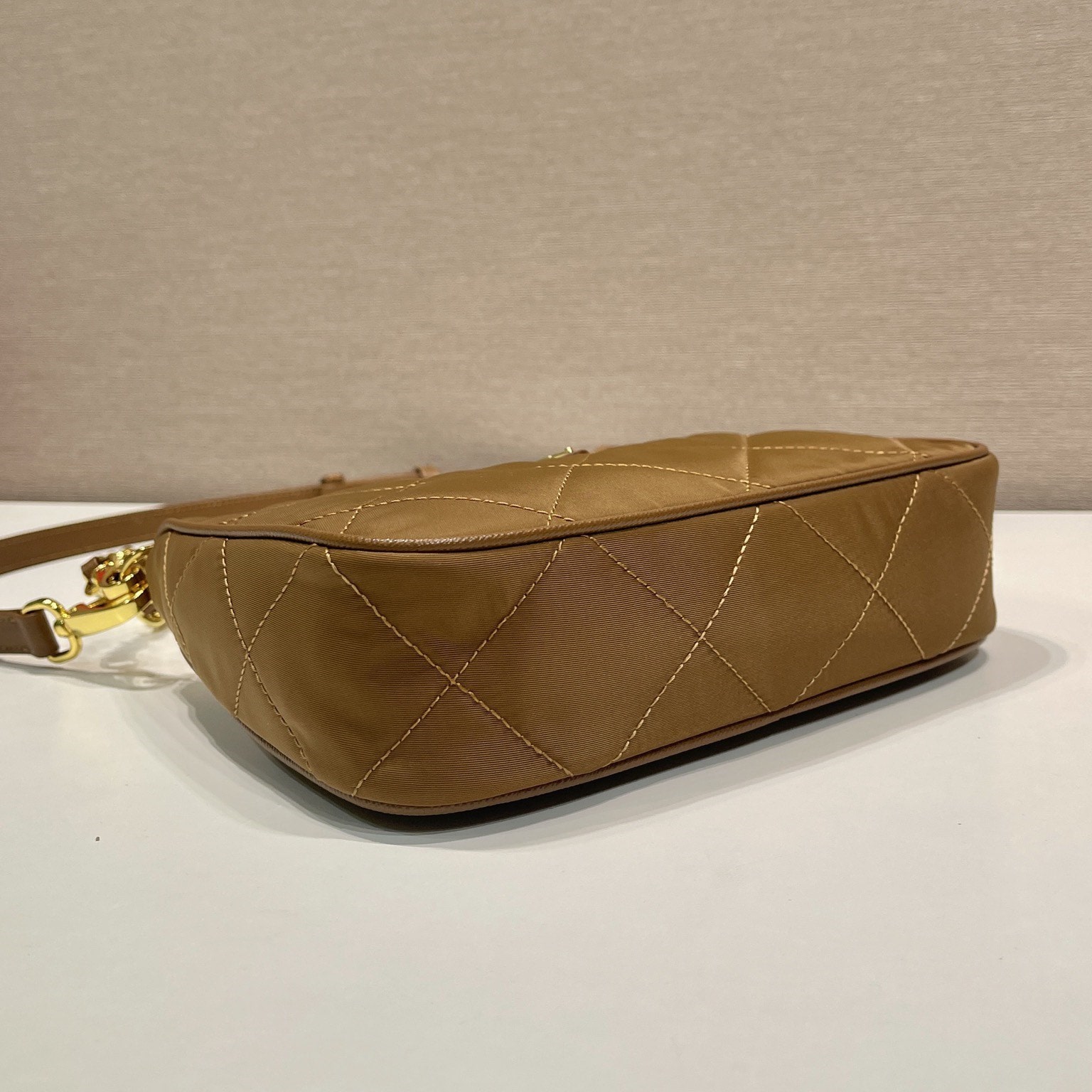 高仿Prada*RE-Nylon系列1BC204單肩包棕色免檢版