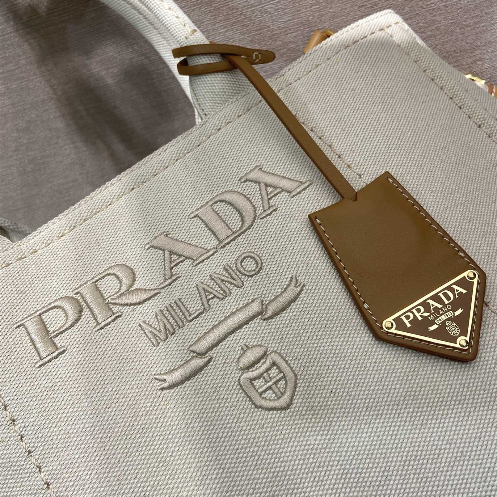Prada 普拉達 Leather Goods