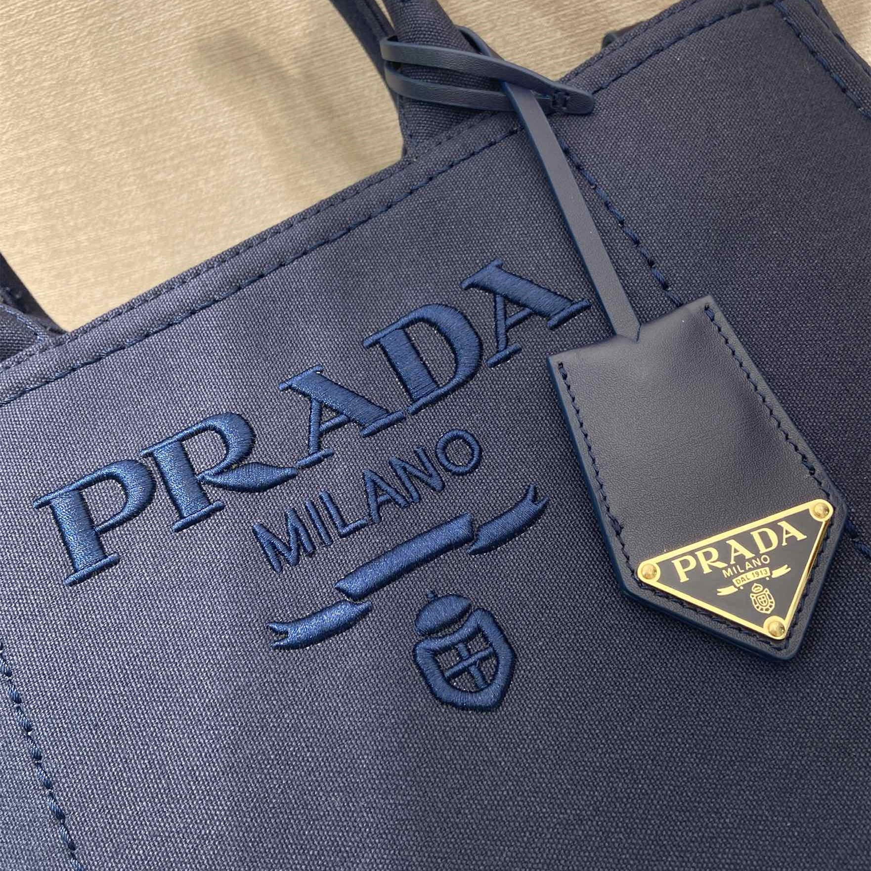 Prada 普拉達 Leather Goods