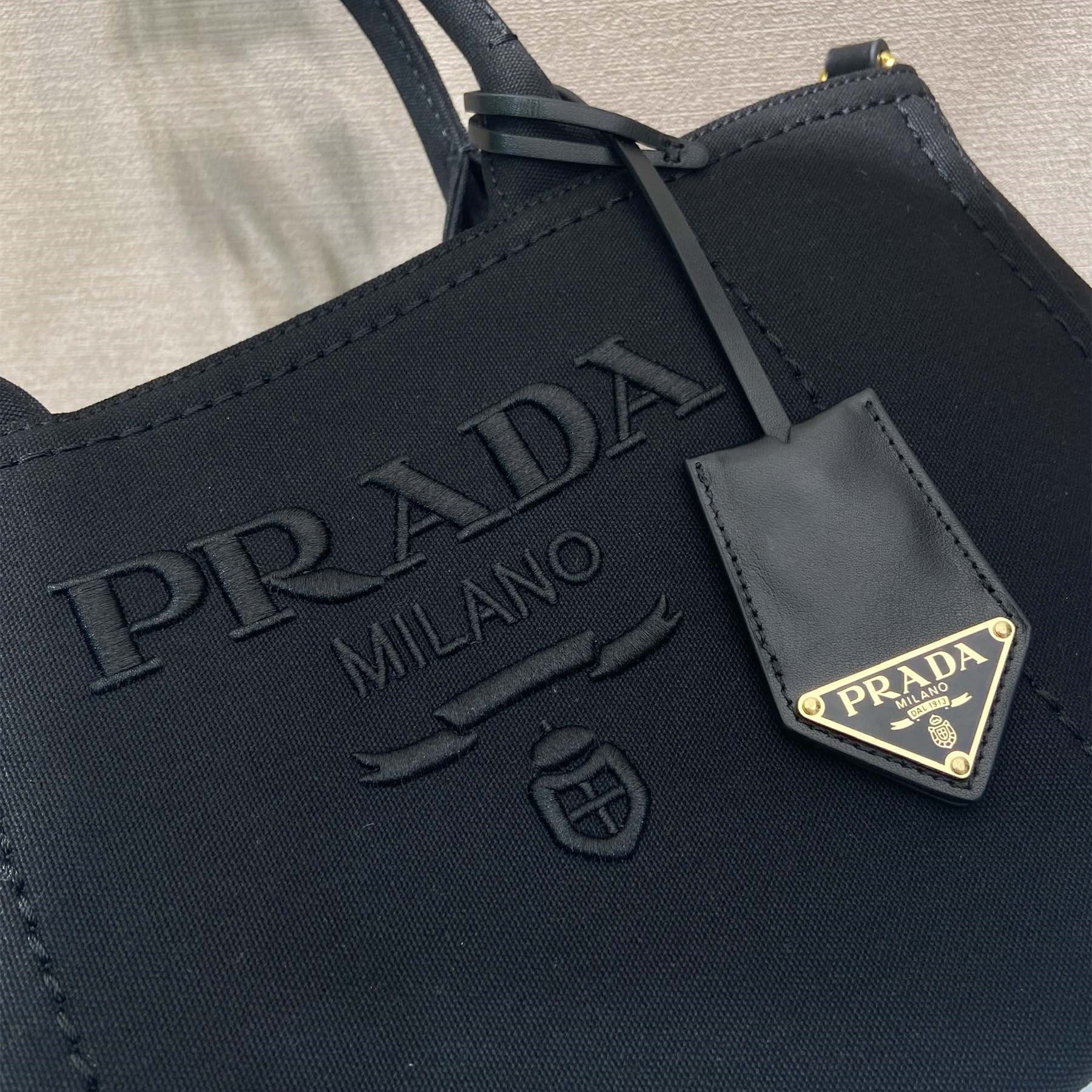 Prada 普拉達 Leather Goods