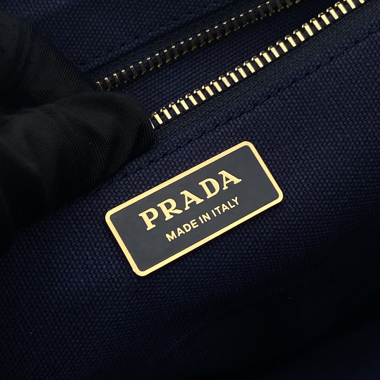 Prada 普拉達 Leather Goods