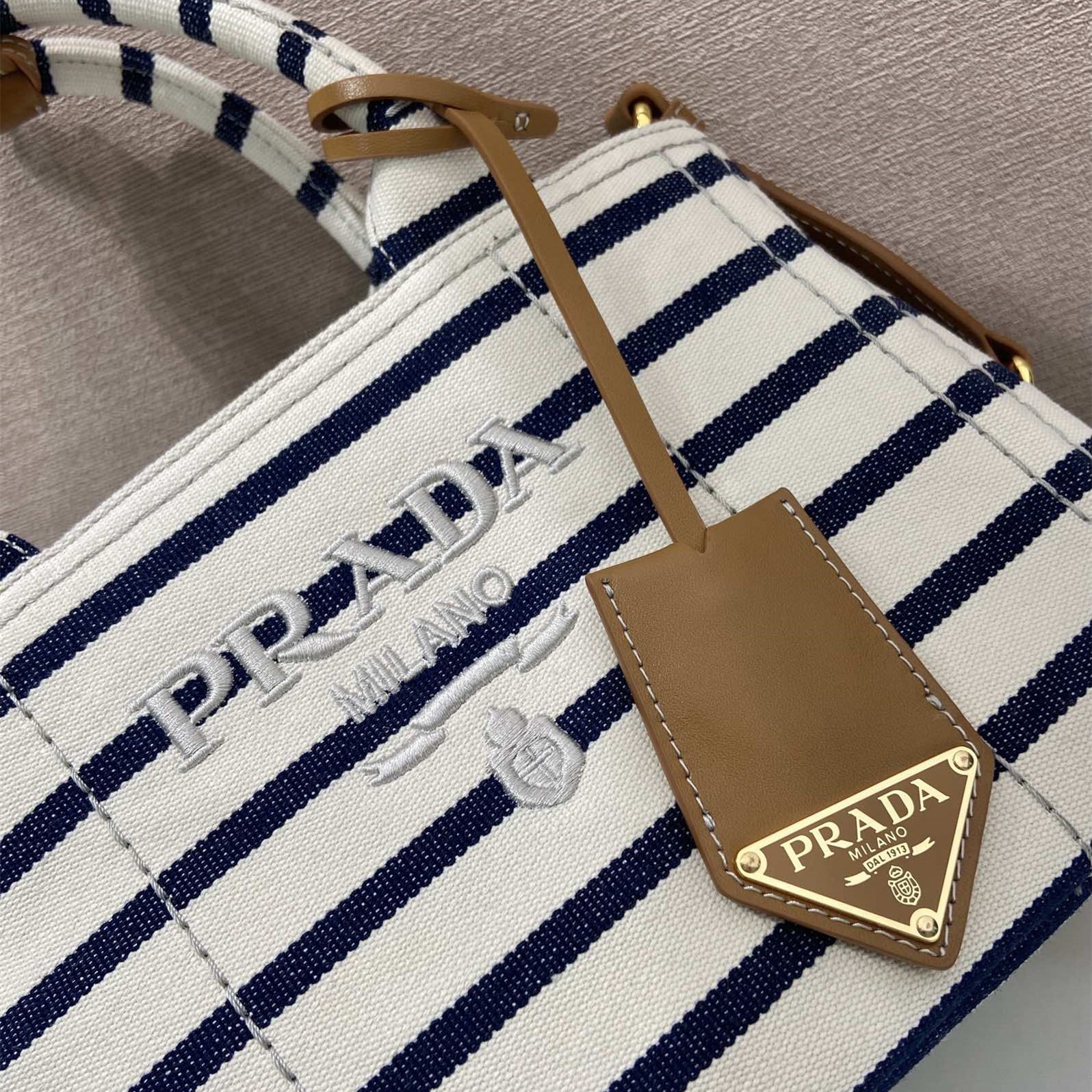 Prada 普拉達 Leather Goods