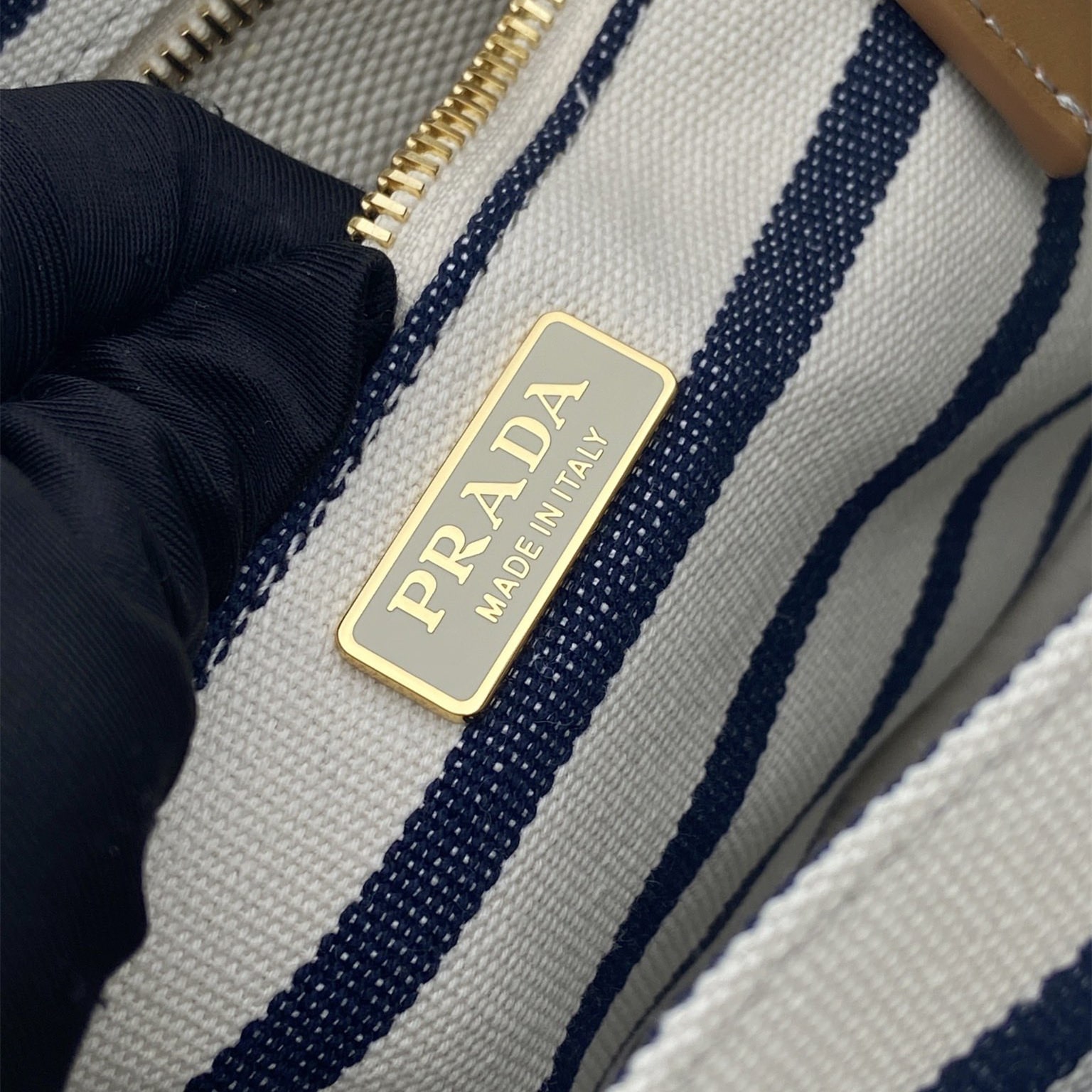 Prada 普拉達 Leather Goods
